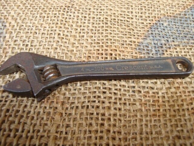 vintage 4 to 100 mm 4 in CRESCENT adj wrench