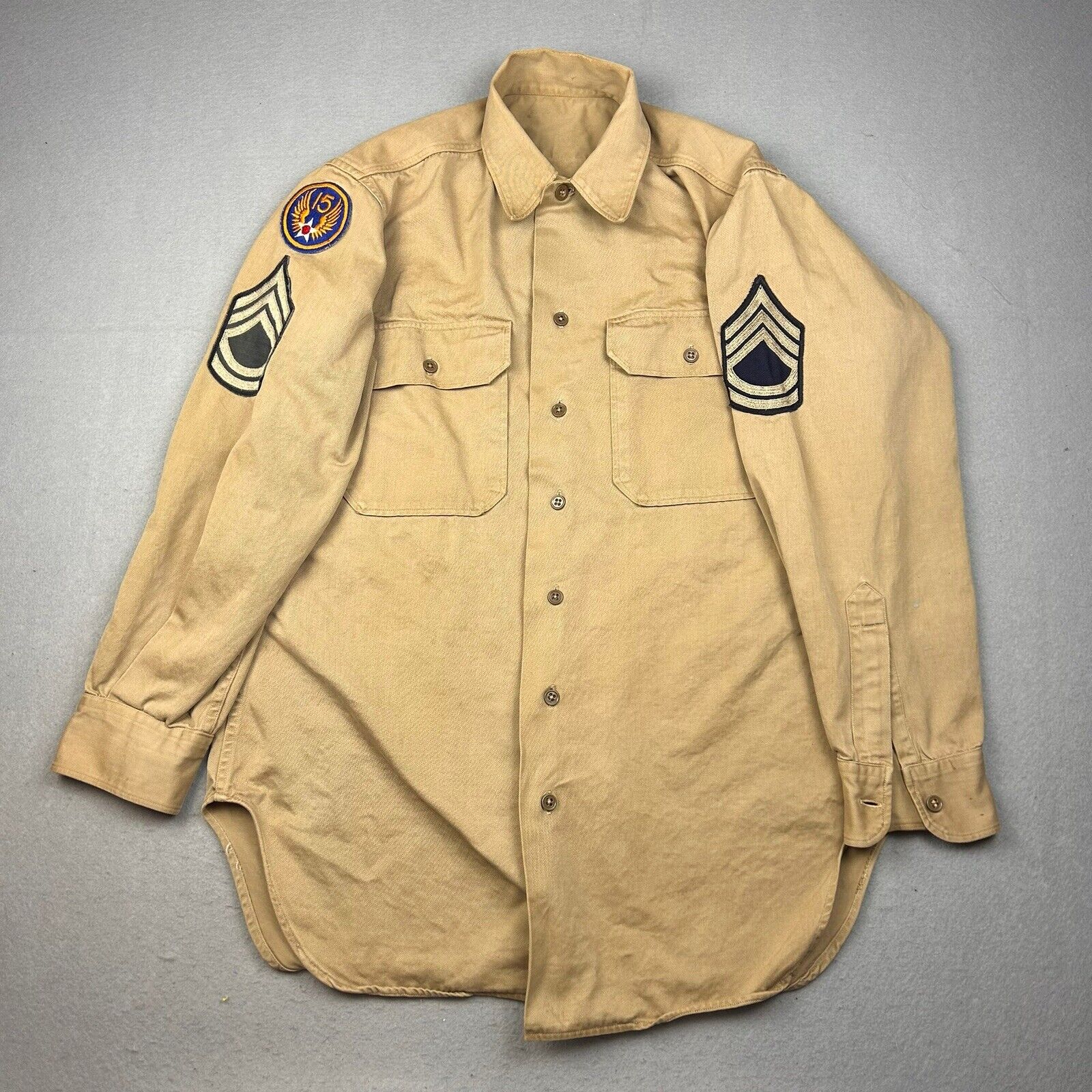Vintage 1940s WW2 Beige Twill Khaki Cotton Button Up Uniform Shirt Small