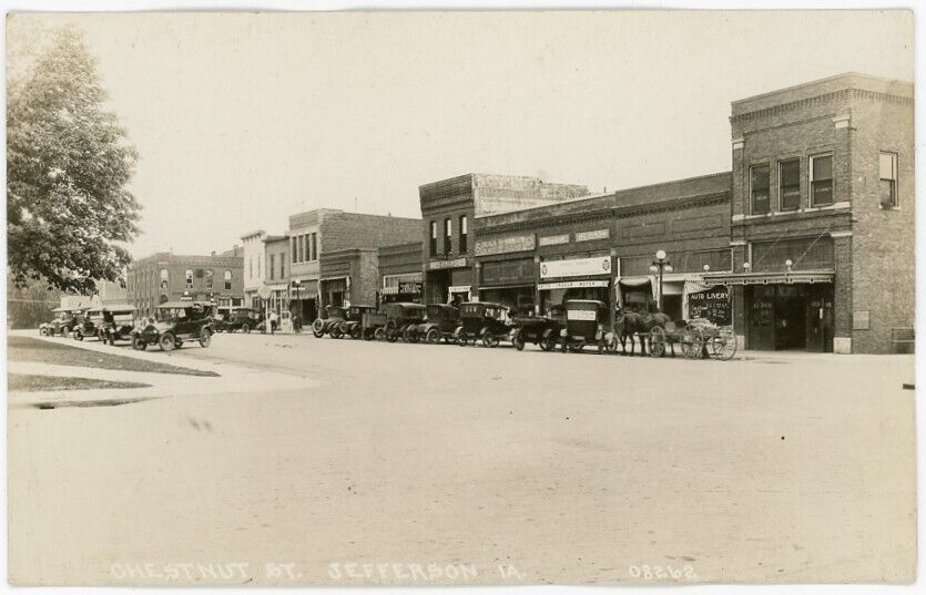 Chestnut Street - Jefferson Iowa - antique RPPC