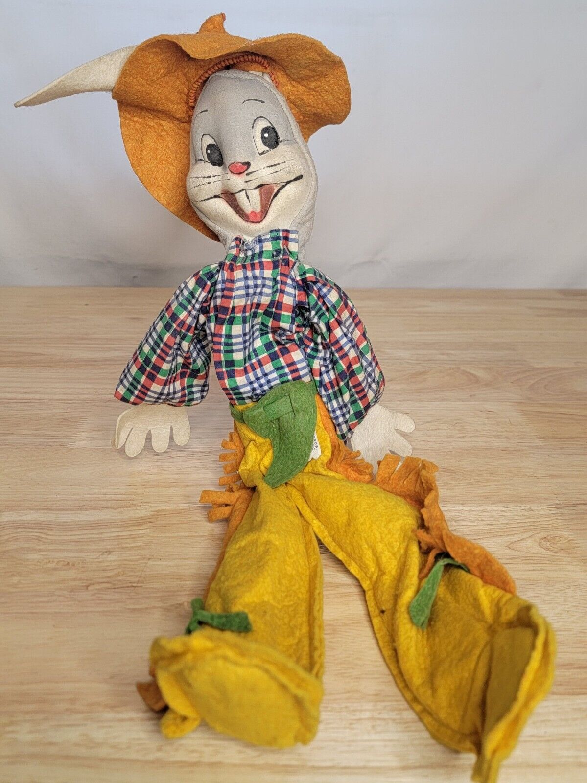 Bugs Bunny Early Vintage Toy 1940\'s M&H Novelty Corp 16\