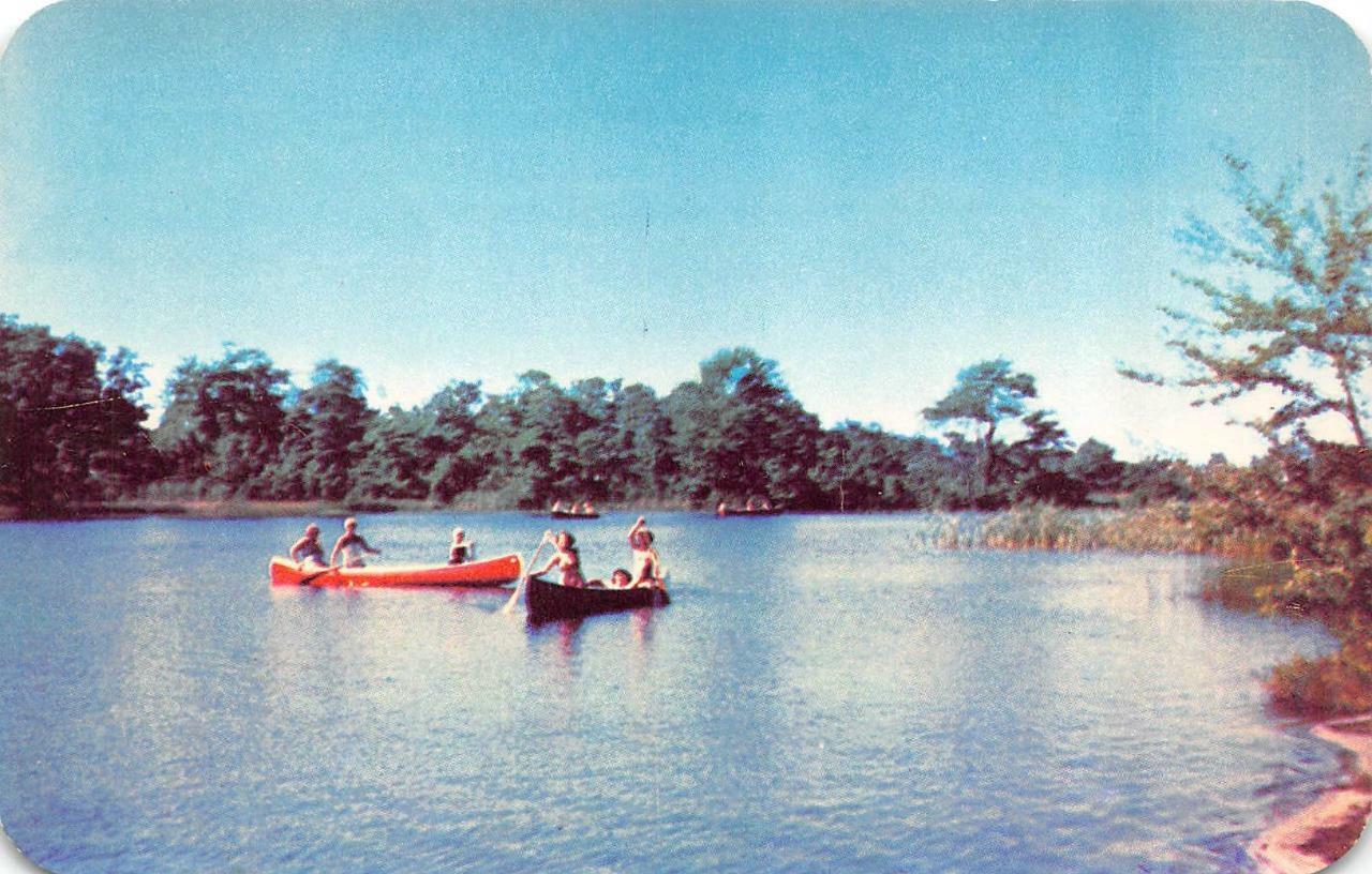 BAYPORT, Long Island NY New York   CAMP EDEY GIRL SCOUT CAMP  Boating   Postcard