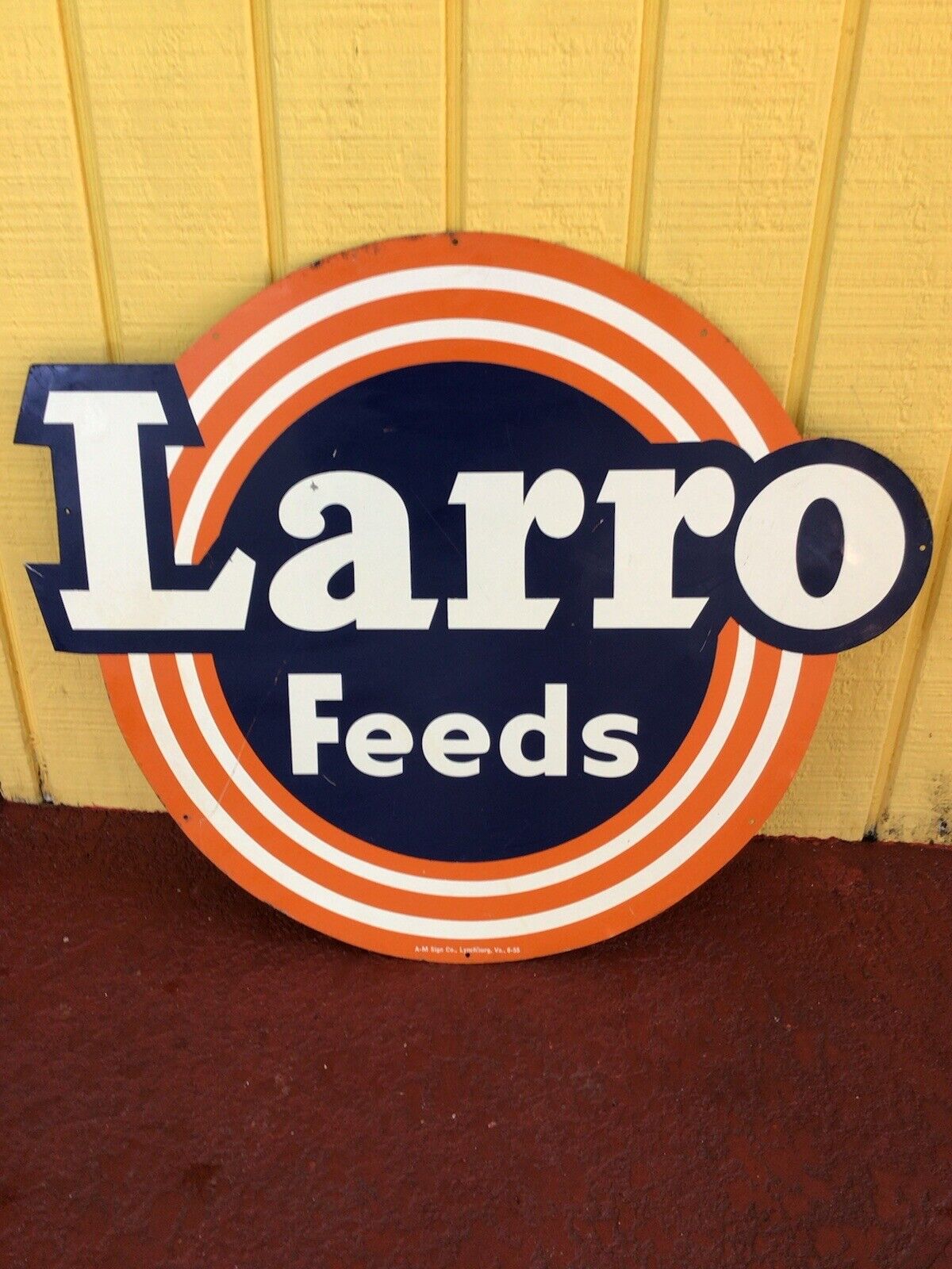 1955 Vintage LARRO FEEDS Tin Sign Original Die Cut Rare Seed Farm Tractor 17x21