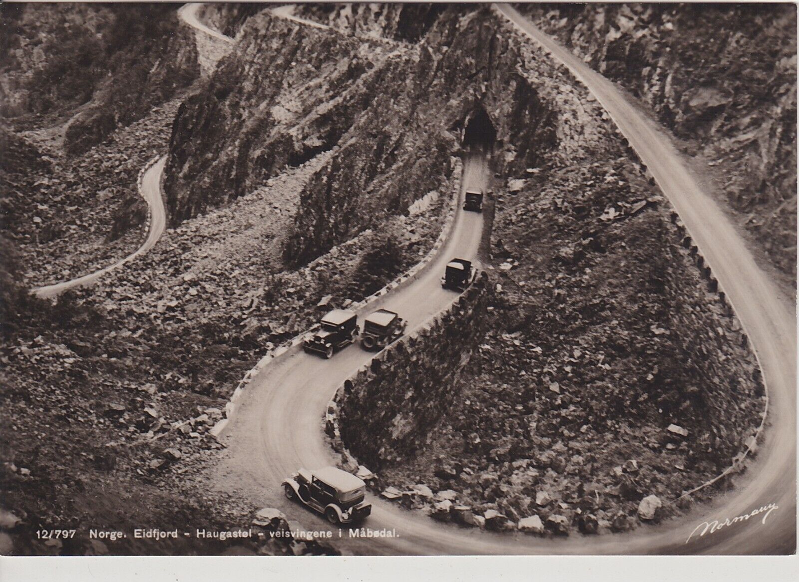 Norway. Eidfjord-Haugastel-veisvingene i Maibodal.  Vintage Real Photo Postcard