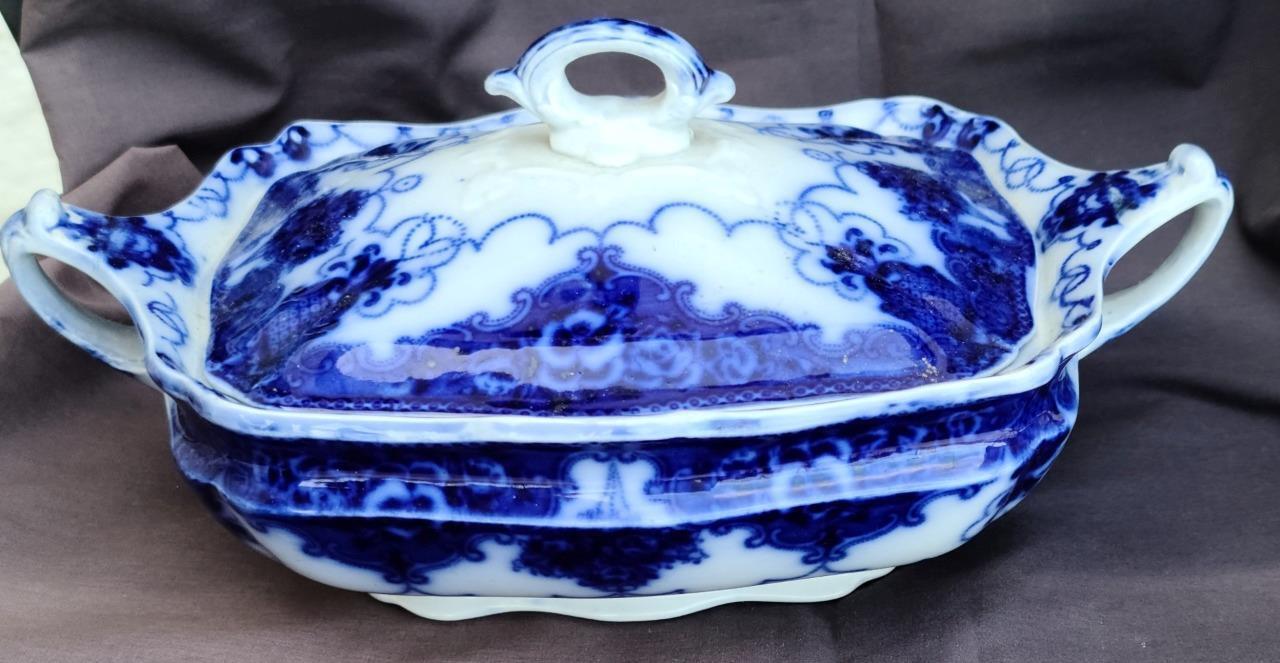 Beautiful Antique Flow Blue Porcelain Covered Rectangular Vegetable Dish – VGC