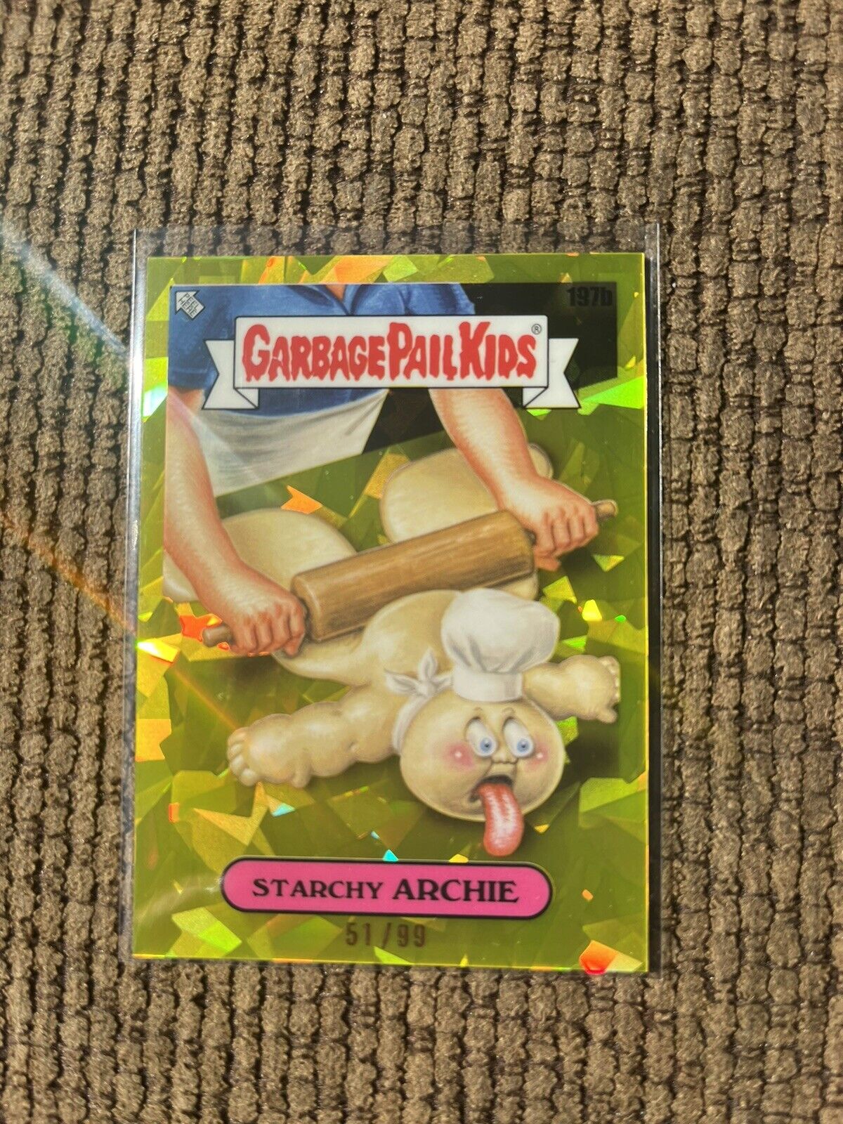 2022 Topps Chrome Sapphire Garbage Pail Kids Yellow 51/99 Starchy Archie #197b