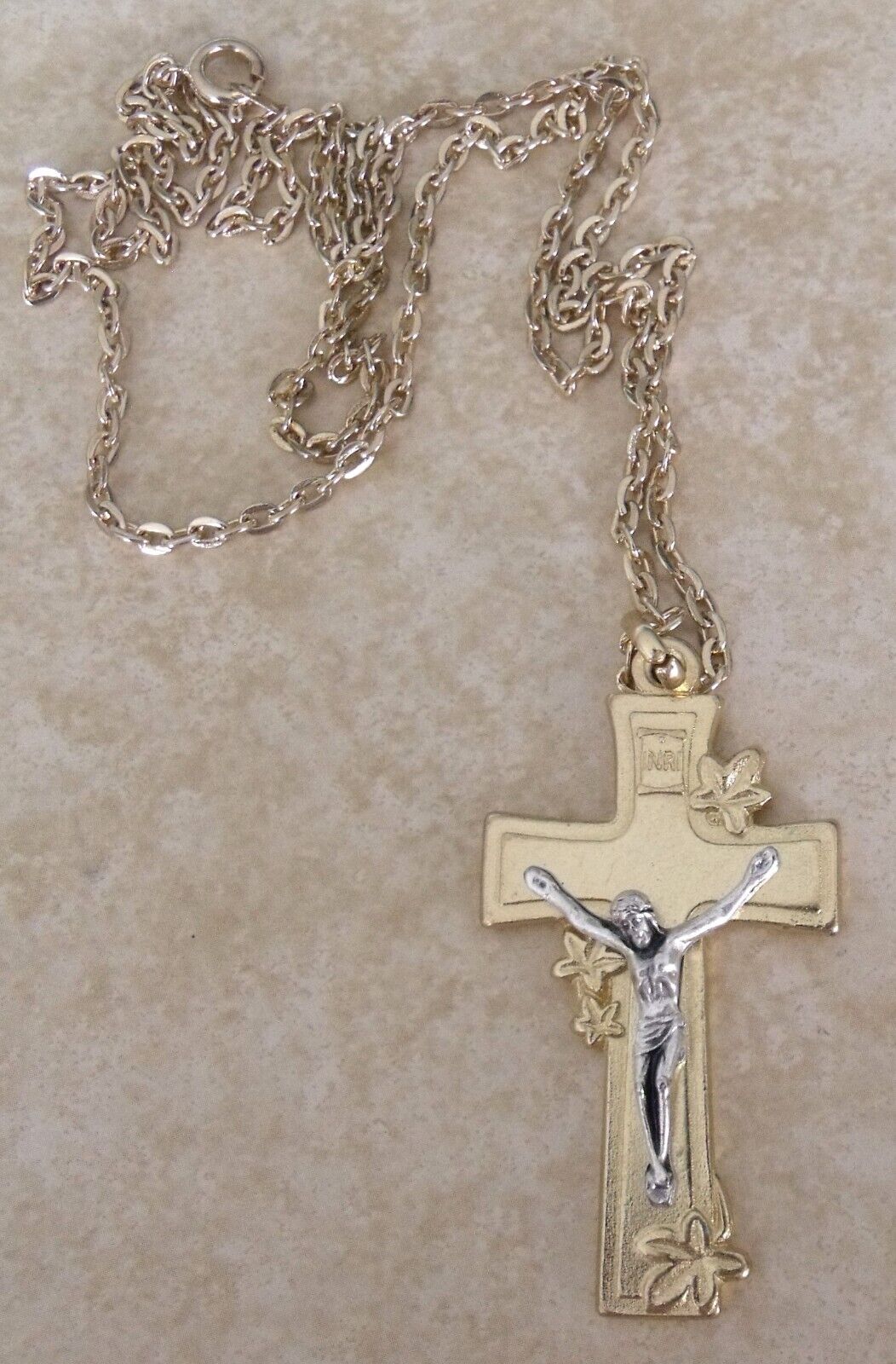 New Unique GP Flower ITALY Crucifix 25 inch chain Catholic Religious Necklace