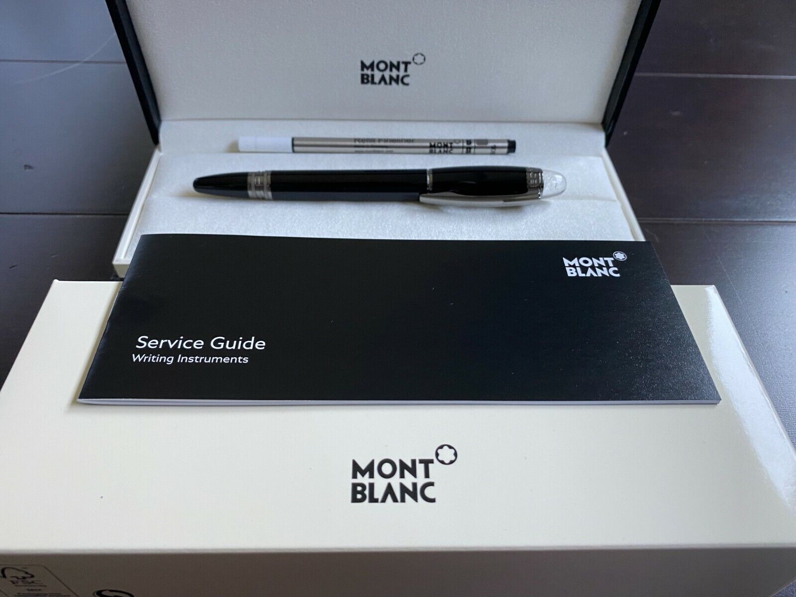 NEW Authentic MONTBLANC STAR WALKER BLACK 105656 Roller Ball Pen - Discontinued