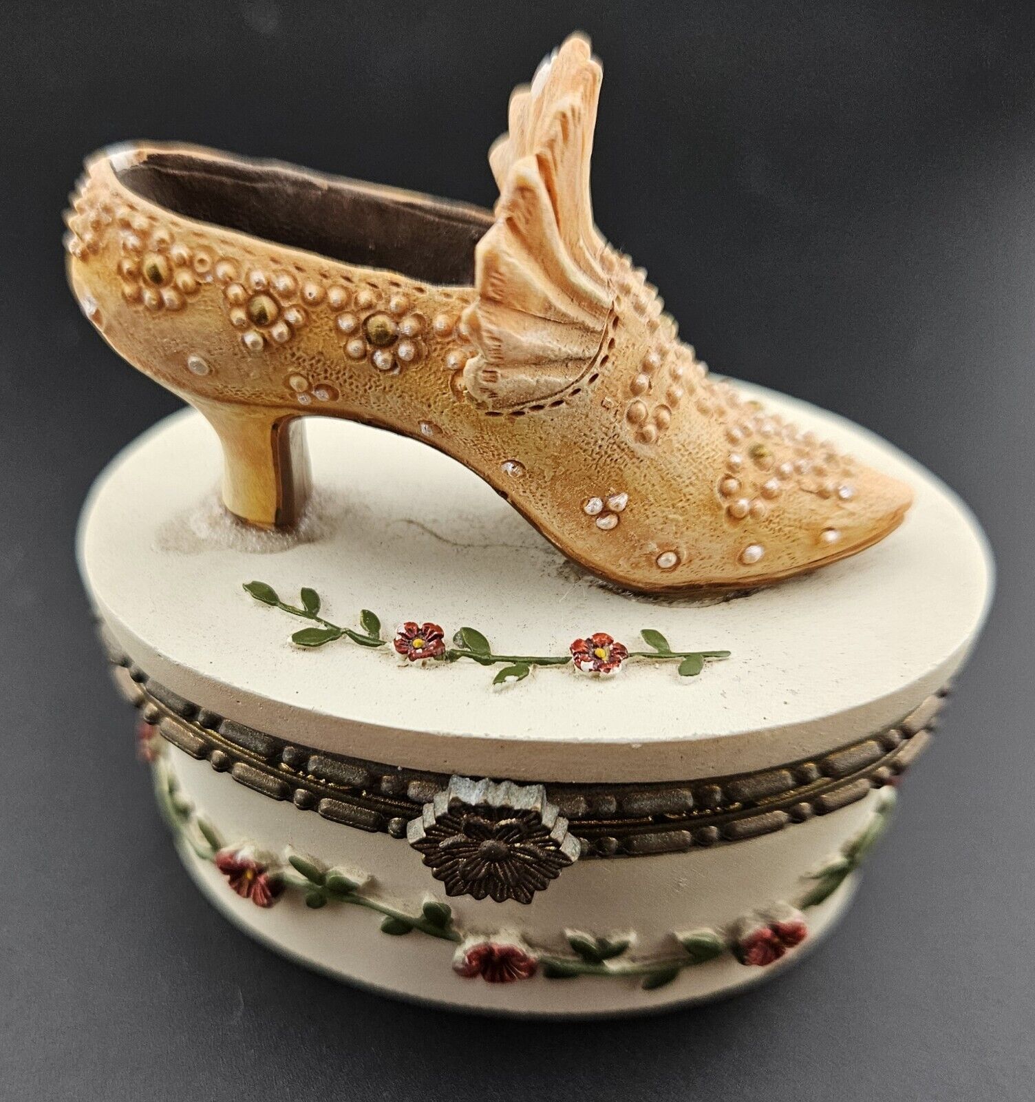Vintage Oval Ceramic Shoe/Flowers Trinket Box 