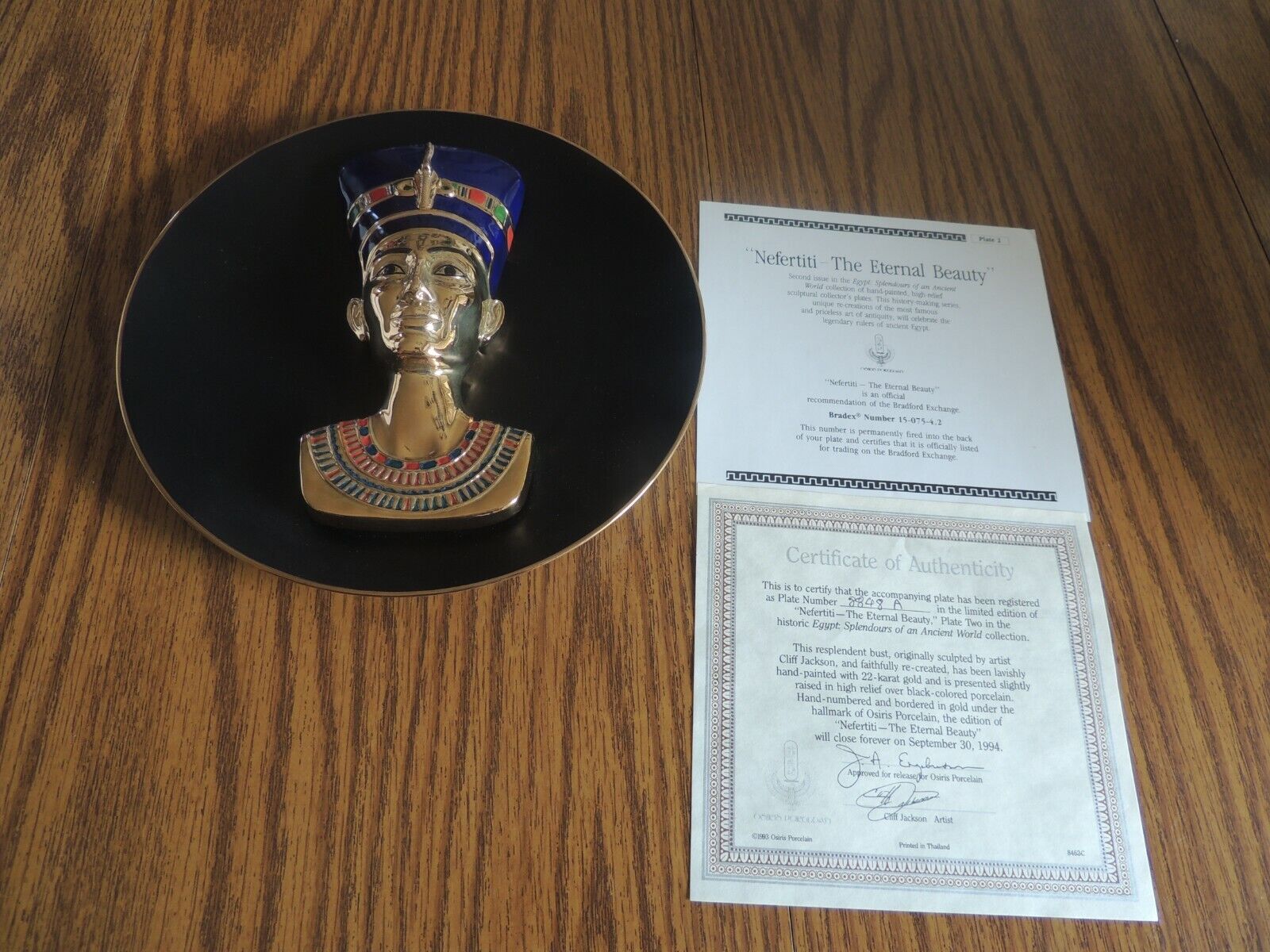 Nefertiti-The Eternal Beauty Plate Vintage Egypt: Splendours Ancient World COA