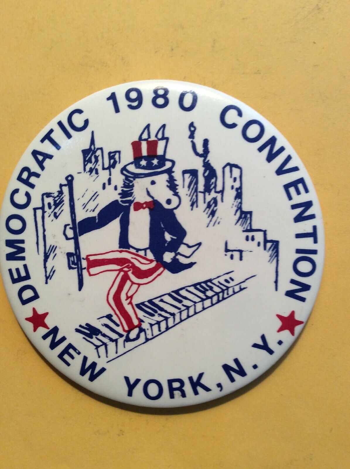 Collectible: 1980 Democratic Convention Button     (296-35)