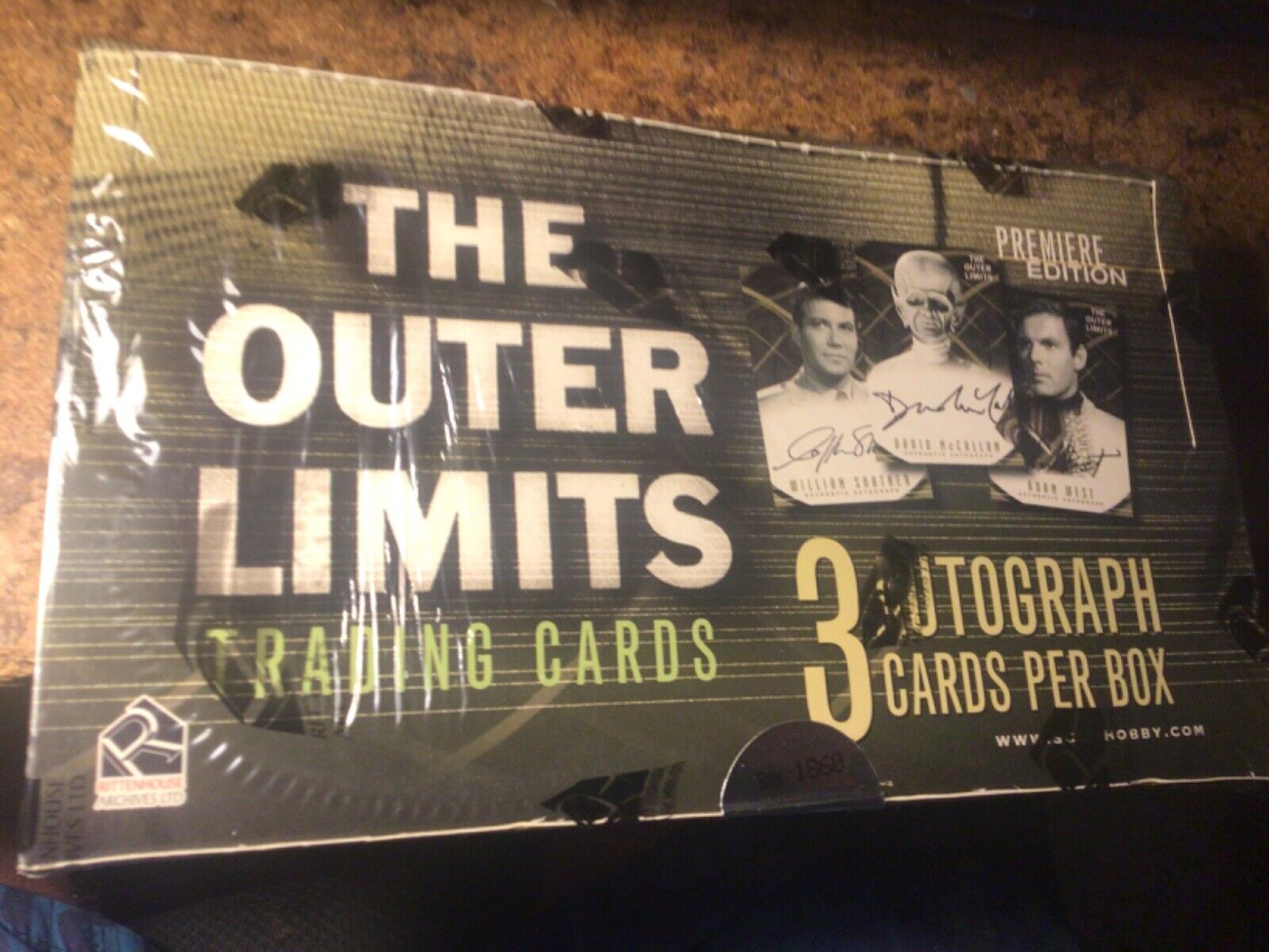 THE OUTER LIMITS FACTORY SEALED BOX 2002 RITTENHOUSE
