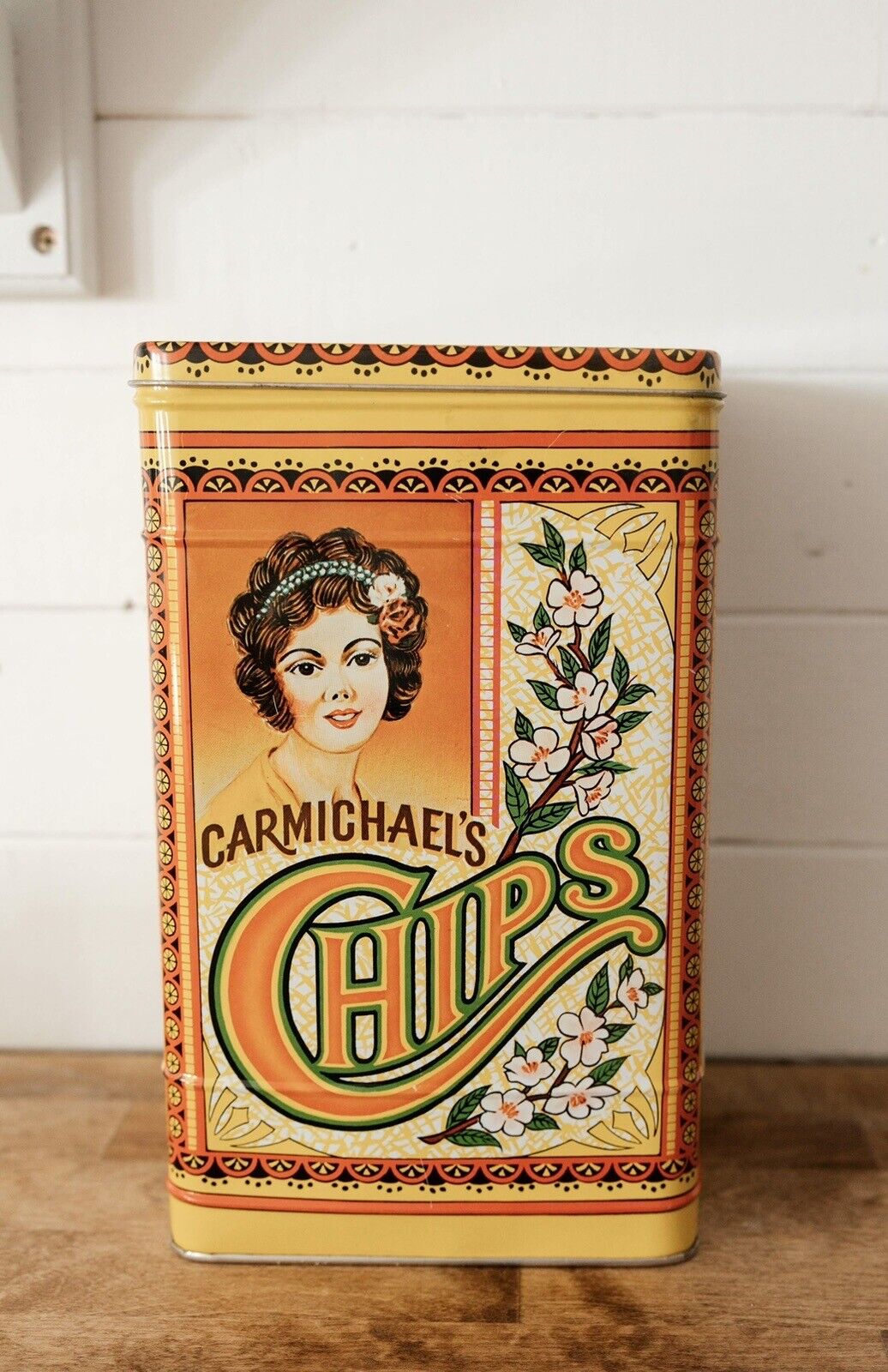 Vintage CARMICHAEL\'S CHIPS Large Tin Can England