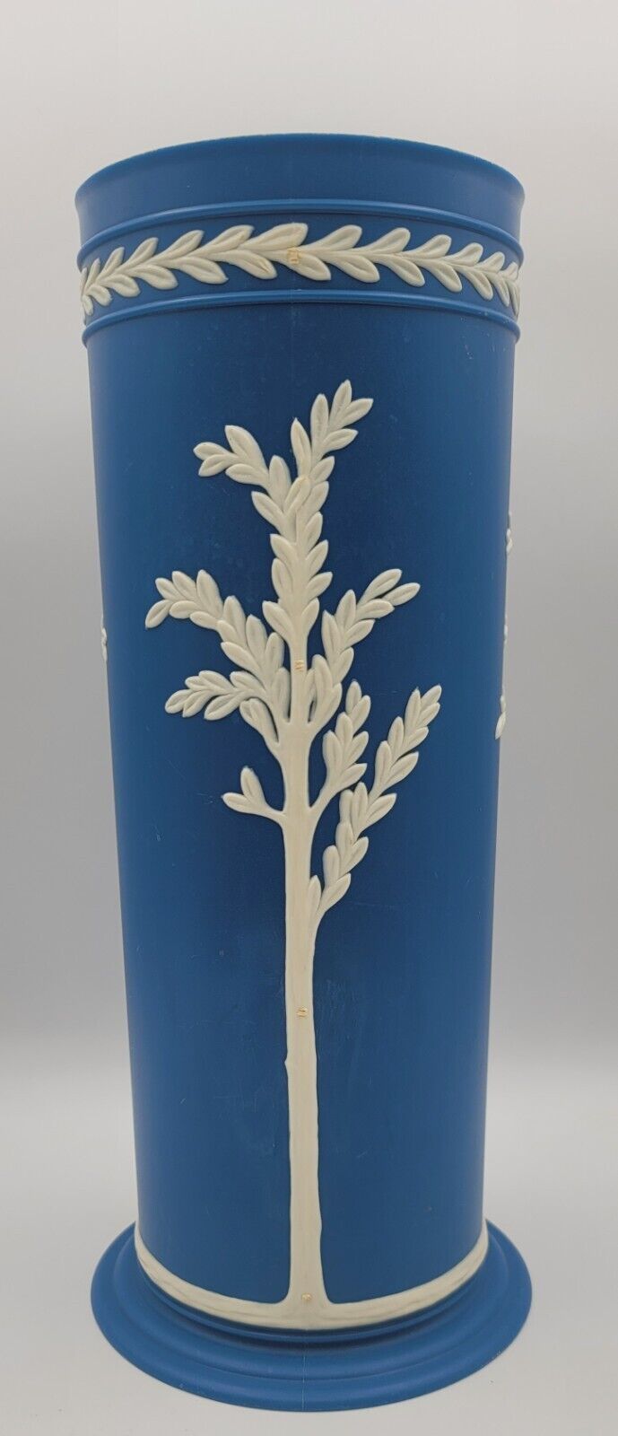 Vintage Fesco Plastic Decorative Vase Mayfair Blue Retro Wedgwood LOOK-ALIKE