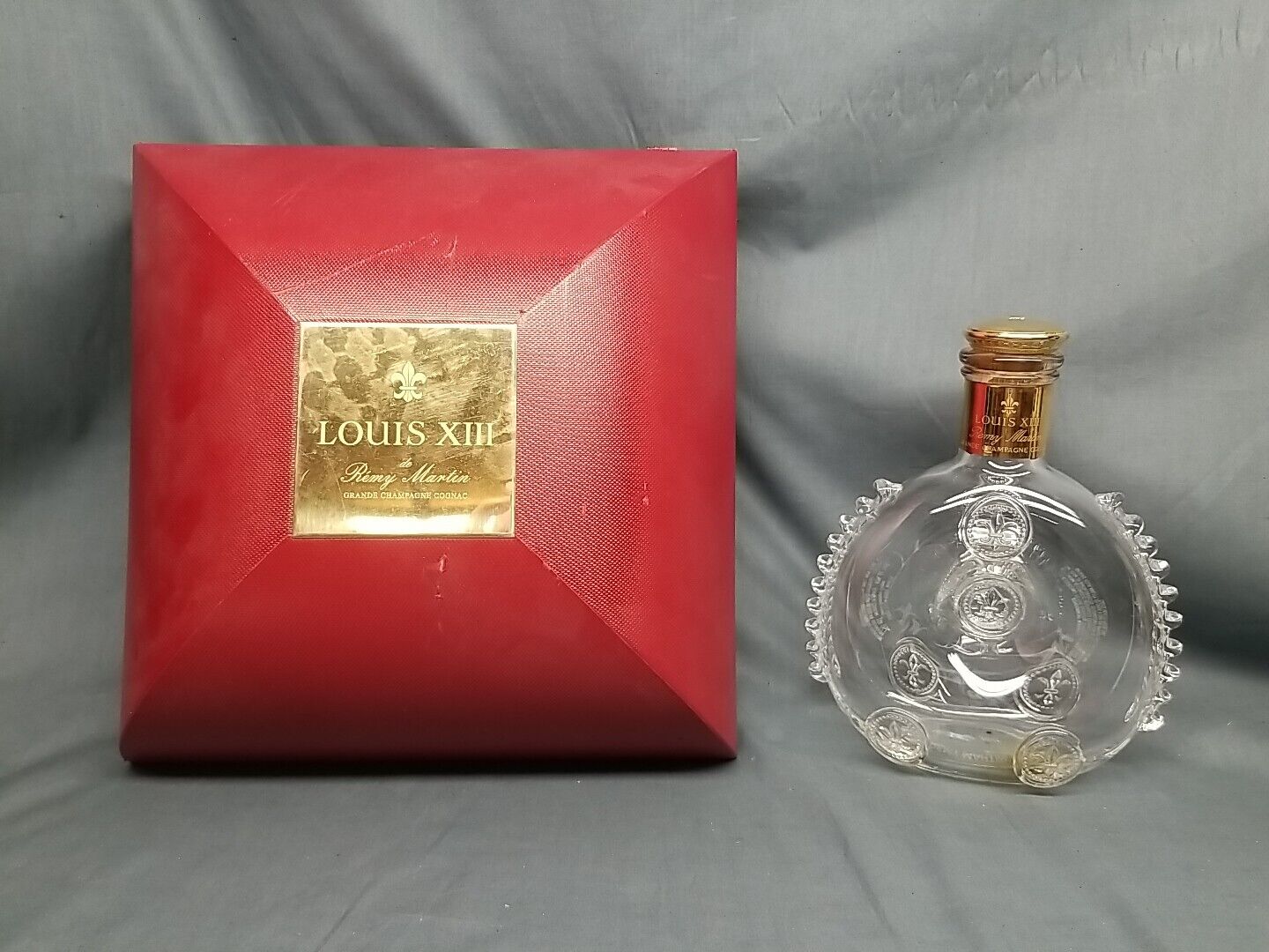 Remy Martin Louis XIII Box Empty Bottle w/ Cork & Topper Baccarat Crystal France