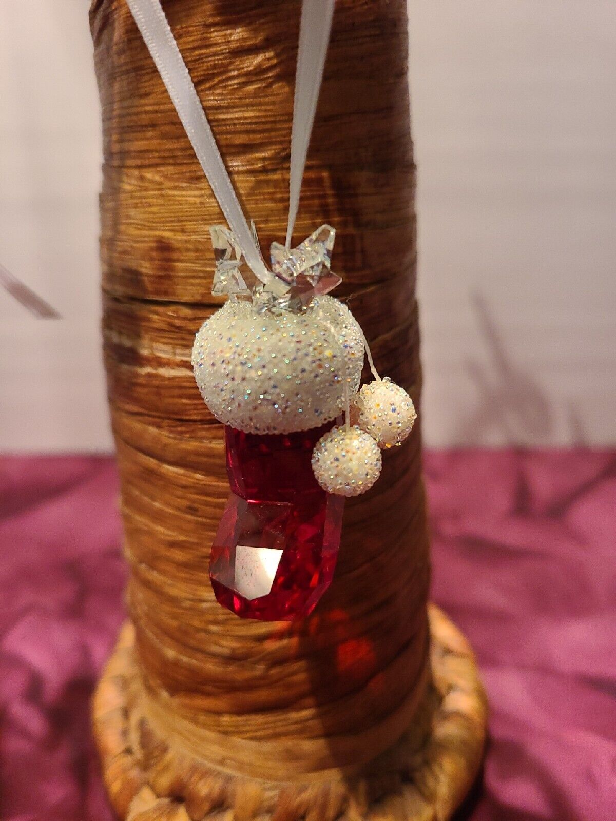 Swarovski Santa\'s Stocking Ornament Crystal With Box Certificate  9400nr000211 