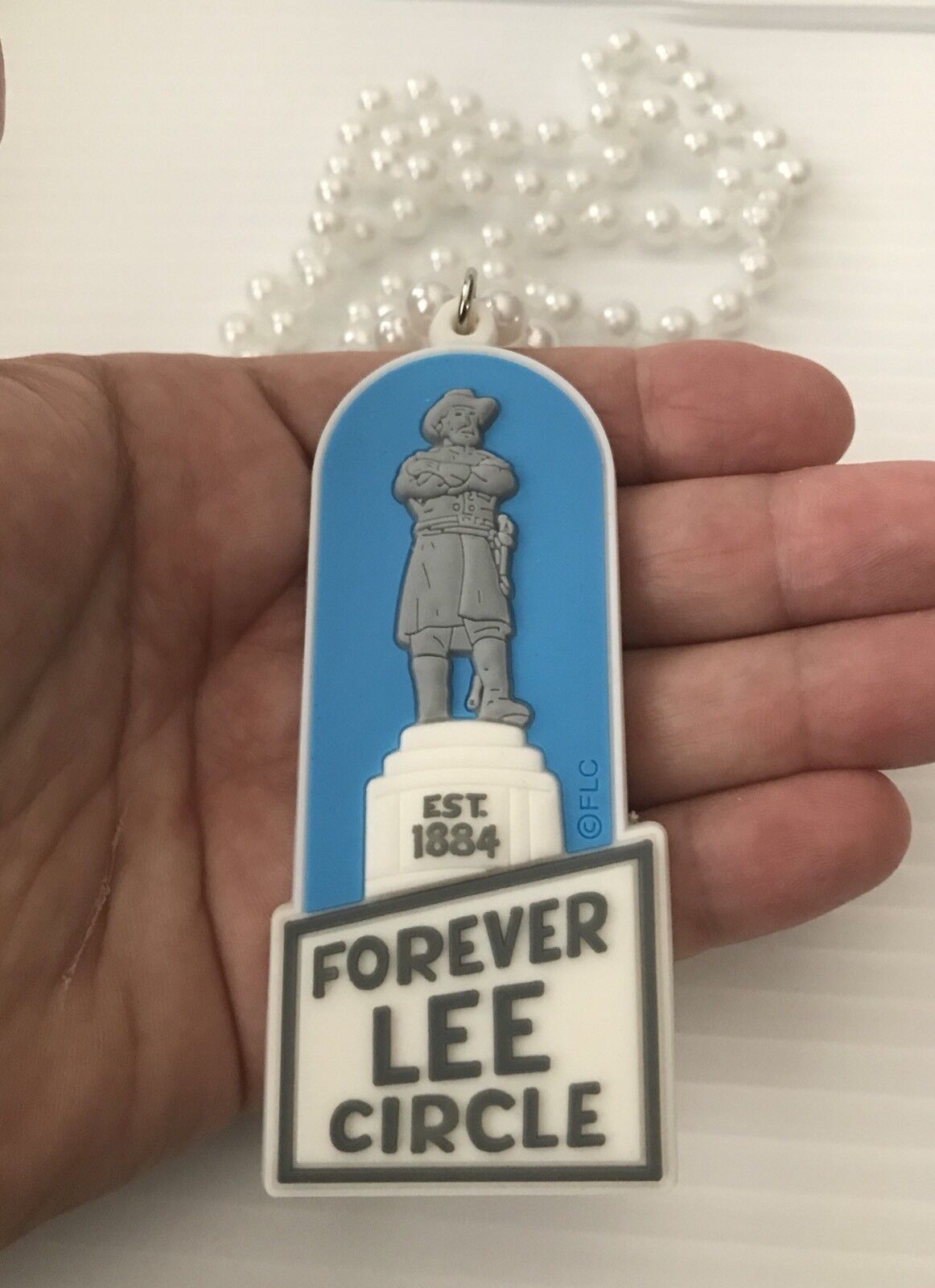 Forever Lee Circle Monument New Orleans Mardi Gras Krewe Bead Robert E. Lee Blue
