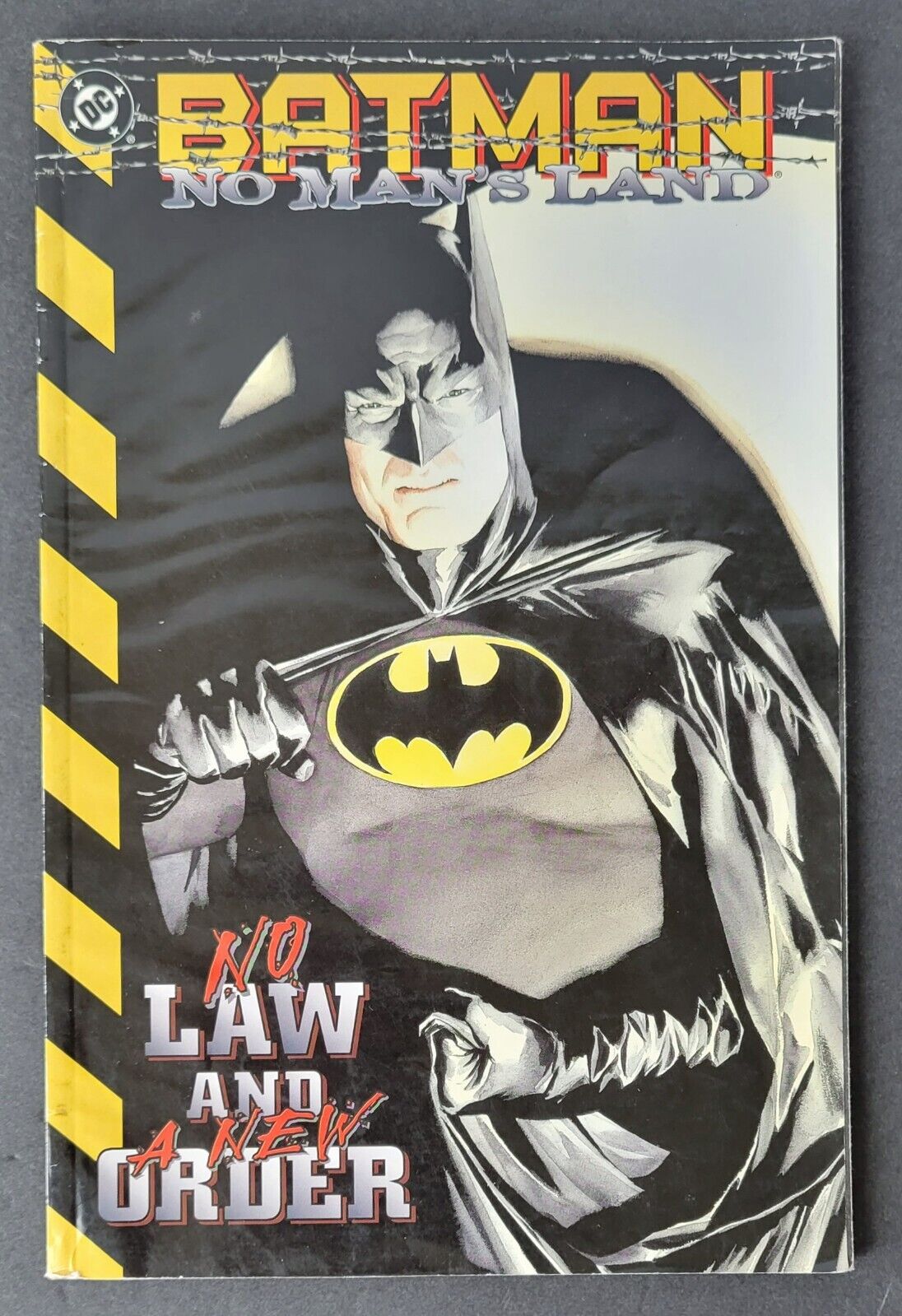 Batman No Man's Land: No Law And A New Order DC Comic Book