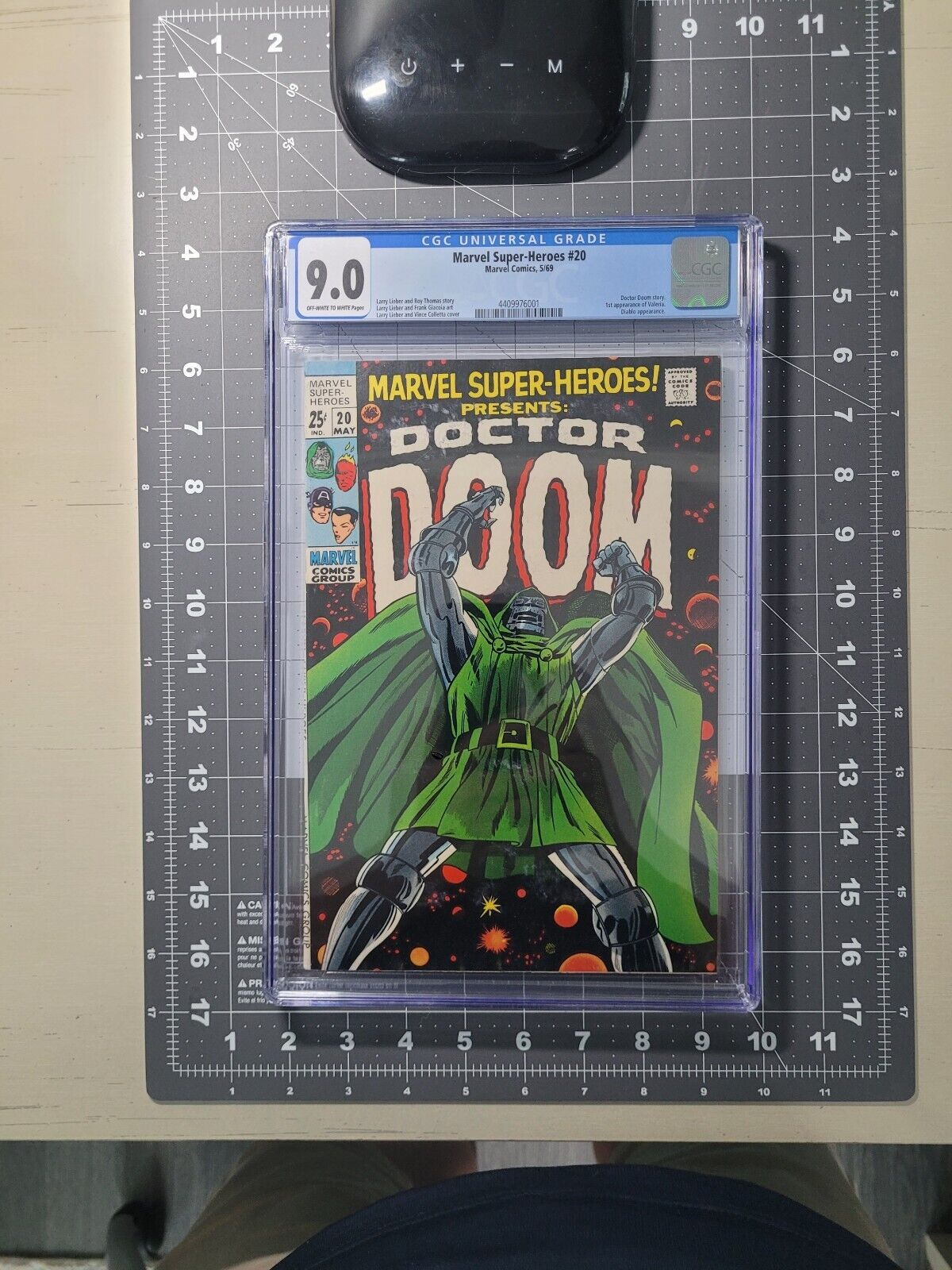 Marvel Super-Heroes 20 featuring Dr. Doom CGC 9.0 RARE Investment grade