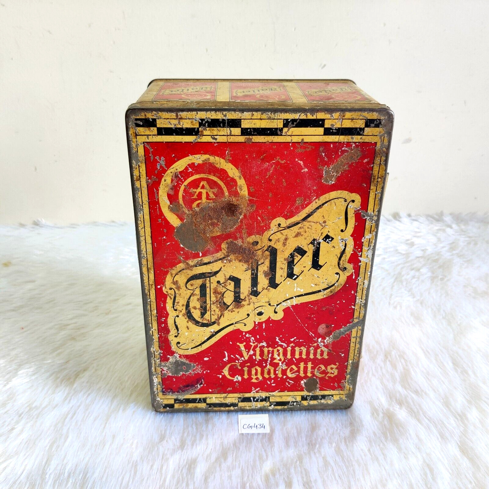 1930s Vintage Tatler Virginia Cigarette Advertising Tin Old Collectible CG434