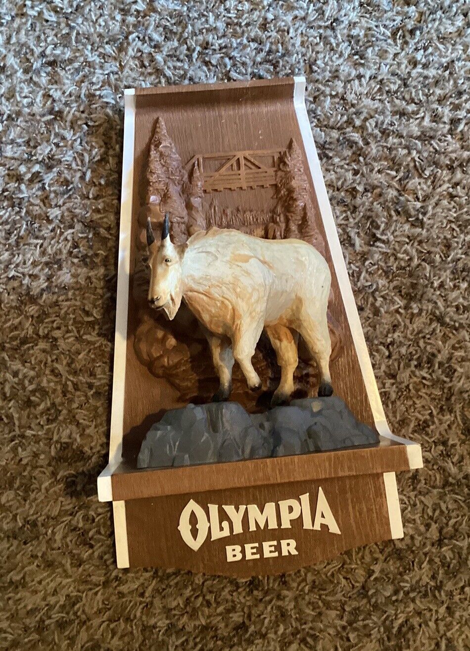 Nice Vintage 70’s Olympia Beer Wildlife Wall Sign Plaque Bar Mountain Goat 16x9”