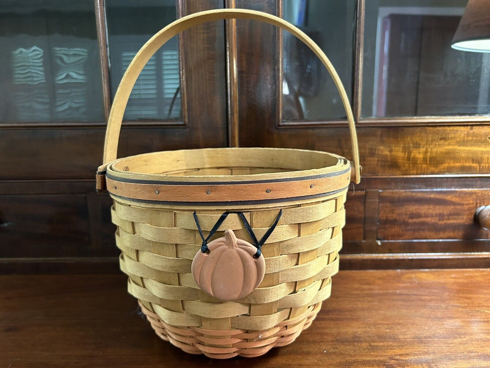 Vintage Longaberger 1995 Med Pumpkin Basket Swing Handle Pumpkin Pottery Charm