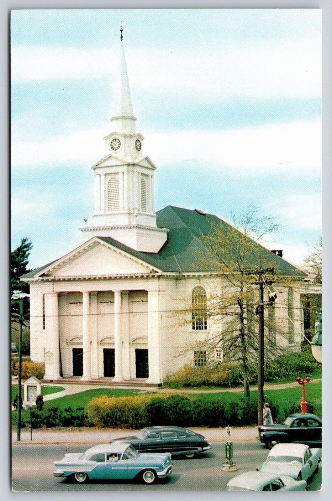 Manchester Connecticut~Center Congregational Church Street View~Vintage Postcard