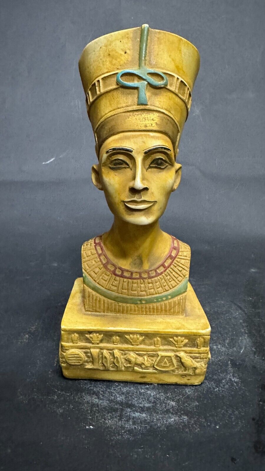 Unique Ancient Egyptian Antiquities Statue Head Queen Nefertiti Pharaonic Egypt