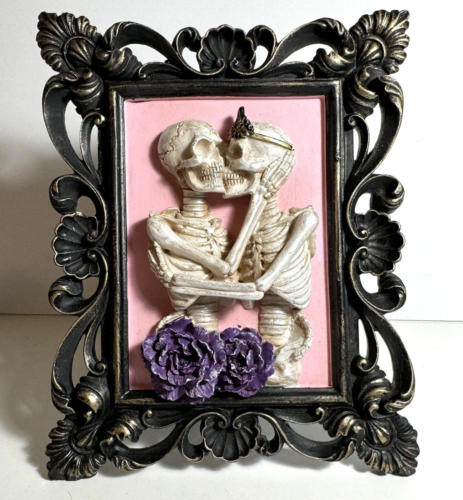 Gothic Halloween Framed 3D Skeleton Couple Embracing Each Other Framed 