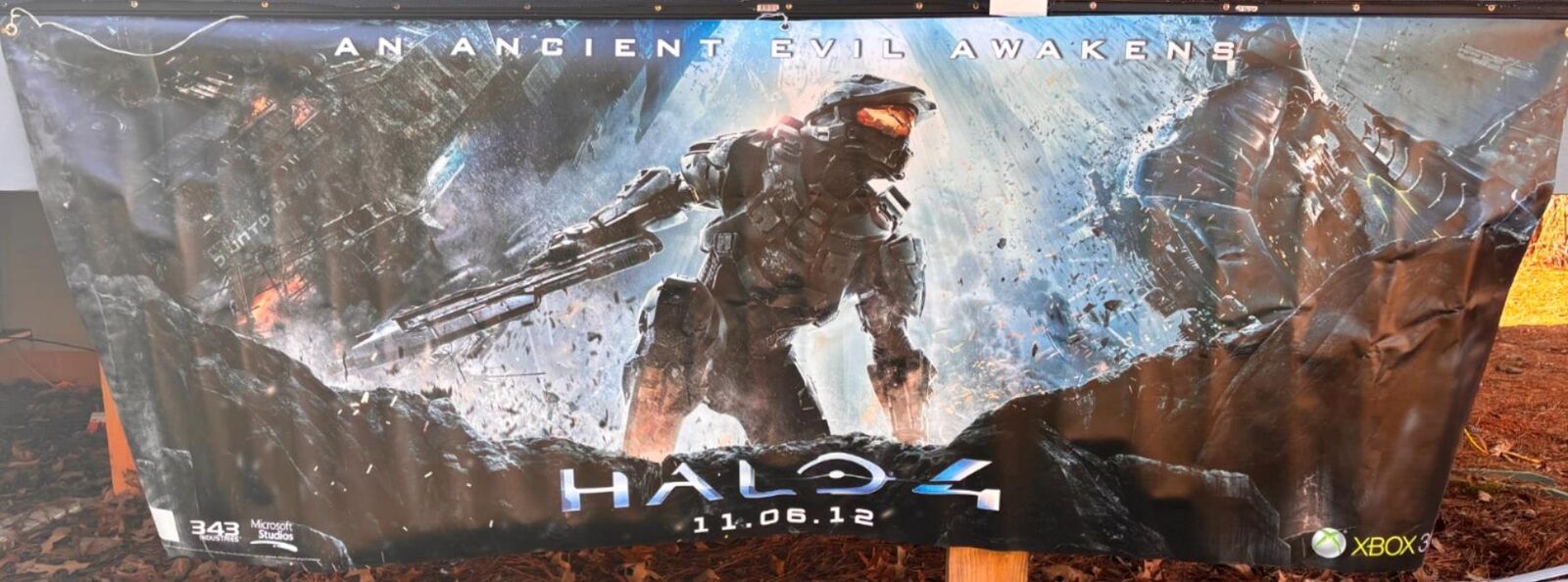 Halo 4 Launch Store Double Sided Vinyl Banner 8’x3’