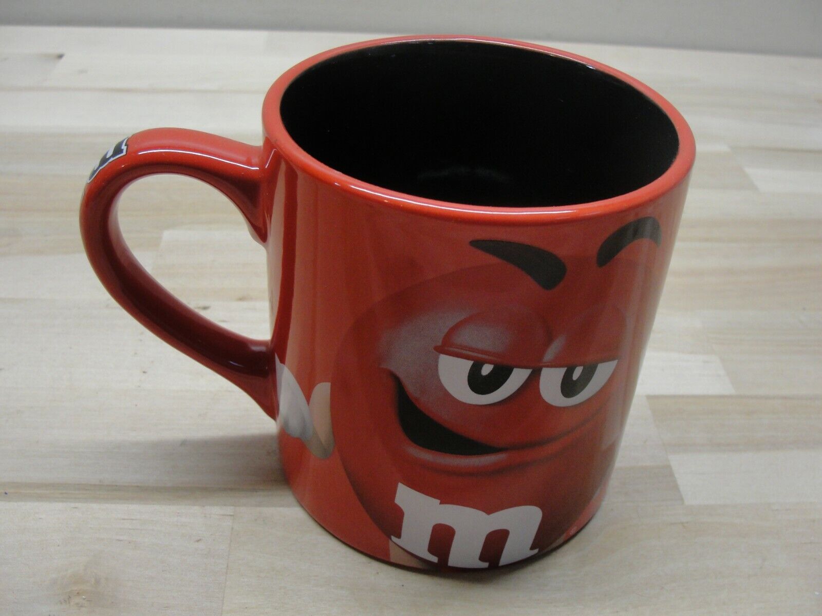 2016 M&M RED GUY 14 oz. COFFEE MUG 