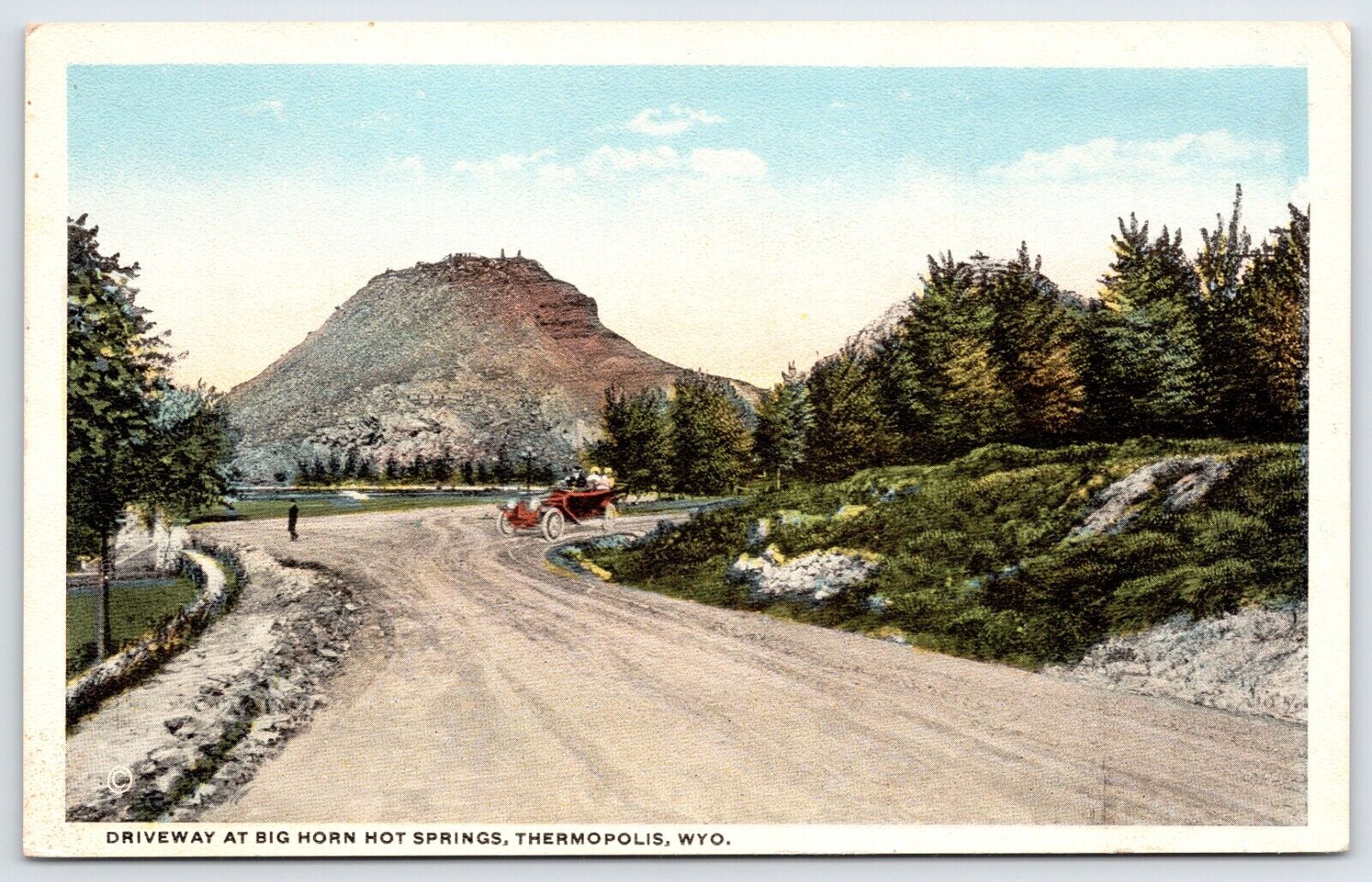 Postcard Driveway At Big Horn Hot Springs, Old Car, Thermopolis Wyoming Unposted