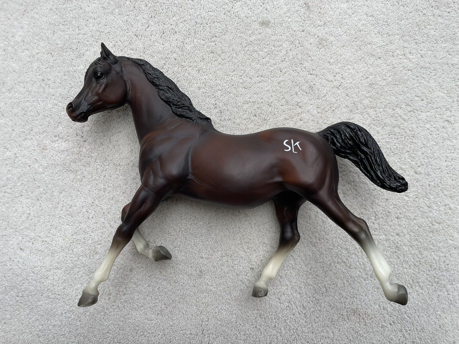 Retired Breyer Horse #702295 Special Delivery State Line Tack SR Running Mare