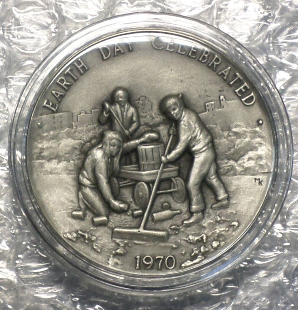 1970 Earth Day 1st in U.S. Commemorative Vintage Pewter Coin Medal
