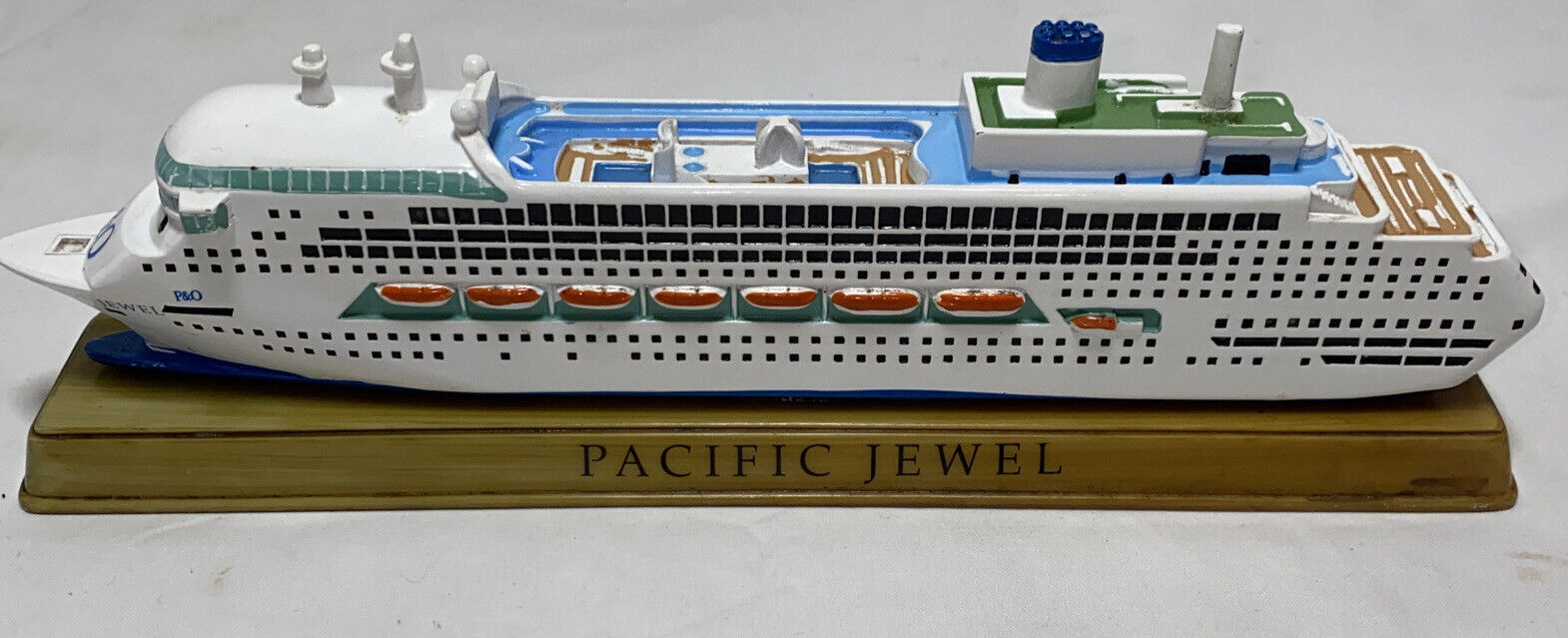 P&O PACIFIC JEWEL Resin Model Cruise Ship