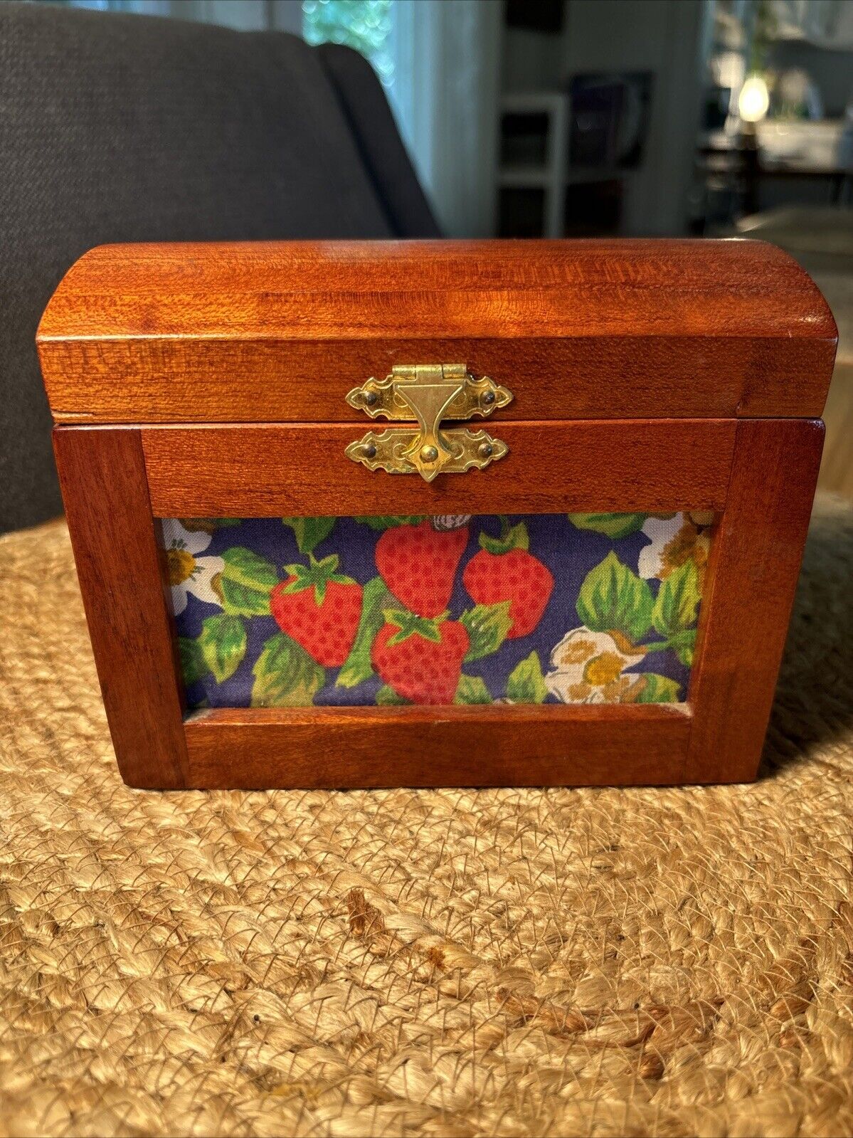 Vintage Handmade Wood Recipe Box Strawberries