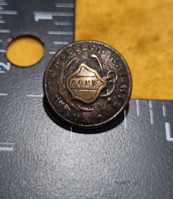 1880s Select Knights Ancient Order Workmen E.I.U. Original Uniform Button