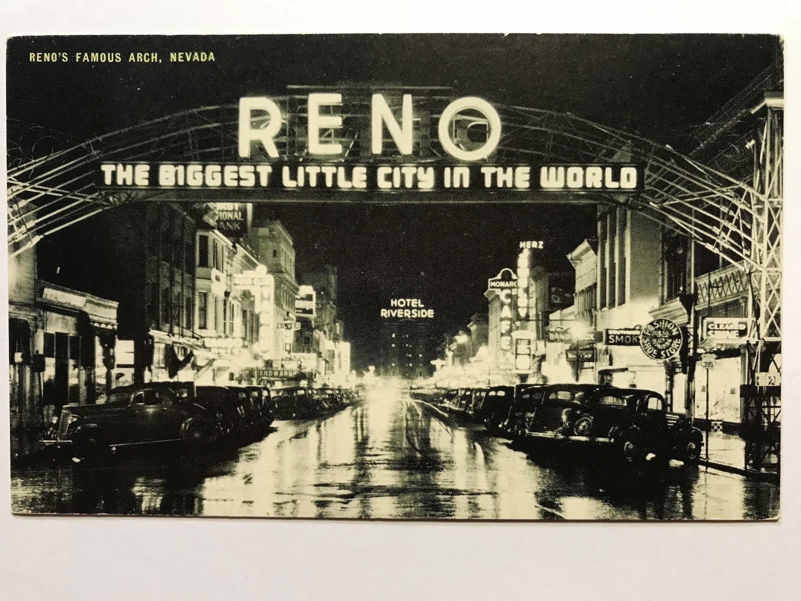 Postcard Reno NV - c1940s Street View of Reno\'s Famous Arch