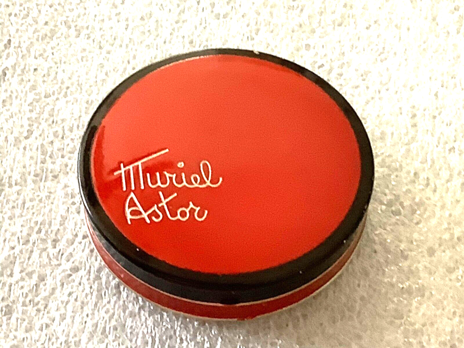 1930s ART DECO RED ENAMEL MURIEL ASTOR DRY ROUGE COMPACT Vintage NEVER USED Rare
