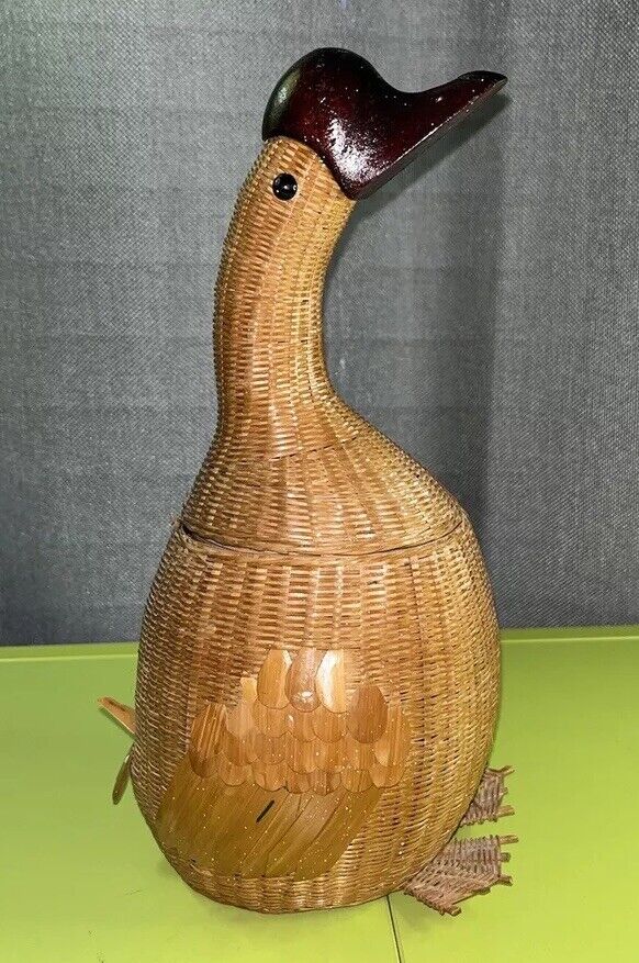 VTG RARE Shanghai Wicker Wood Handmade MCM Goose Duck  Art Basket Boho Rattan