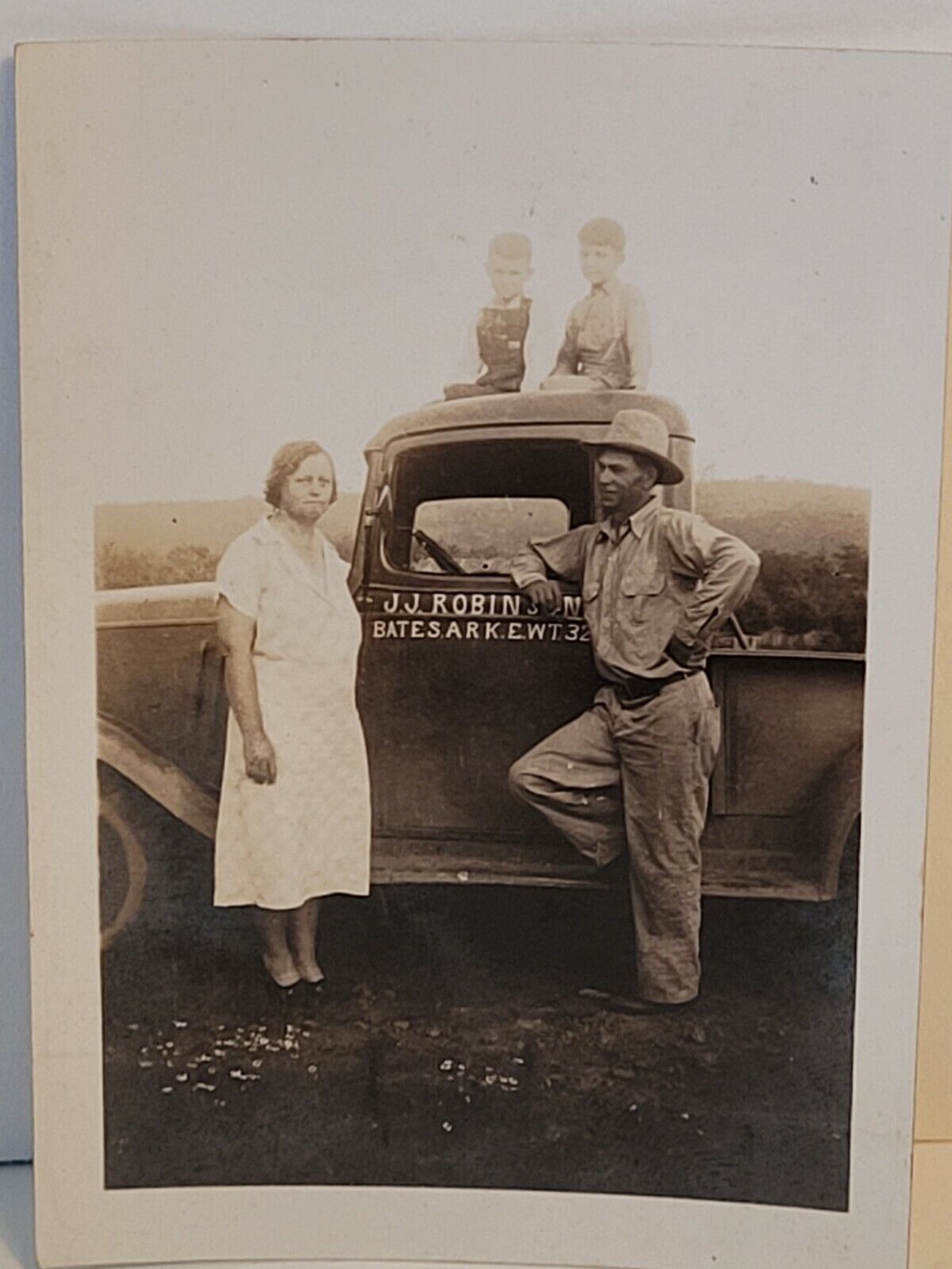 Vintage Black & White Photograph Family Truck Bates, Arkansas JJ Robinson Family