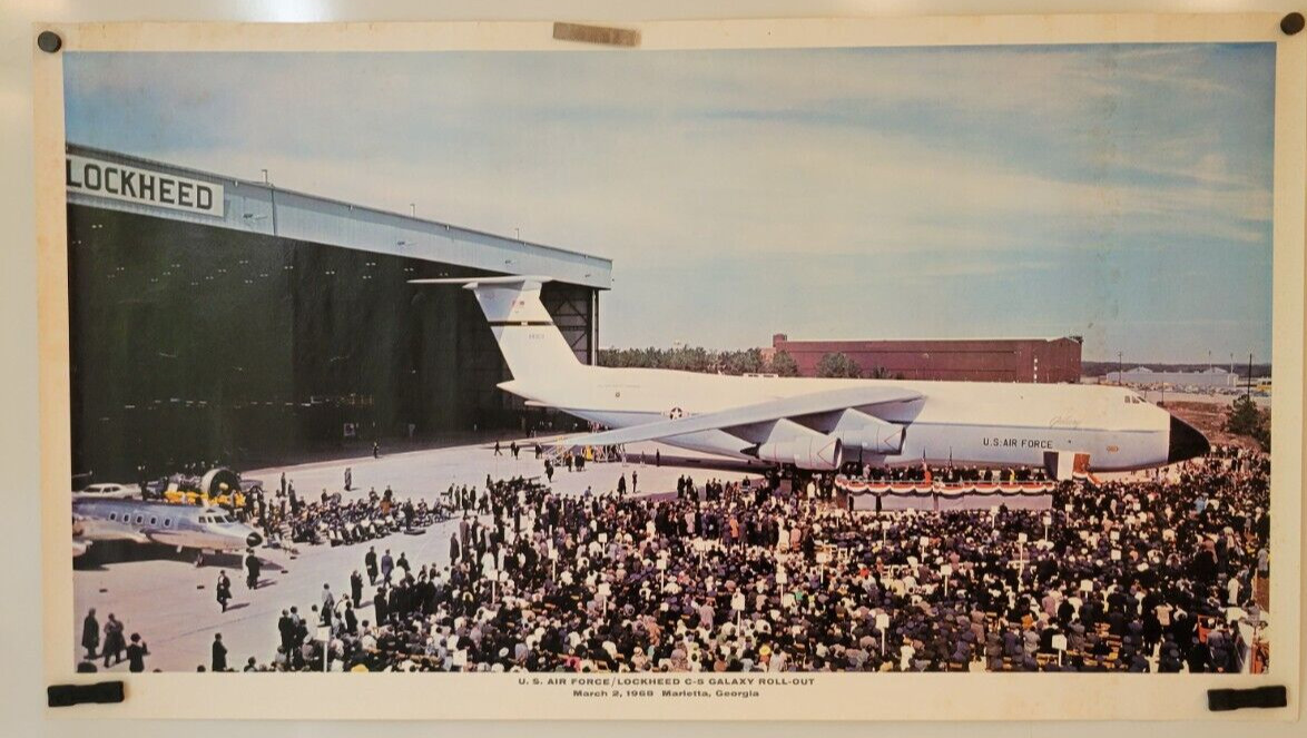 1968 U.S AIR FORCE Poster C-5 Galaxy Roll-out 17\