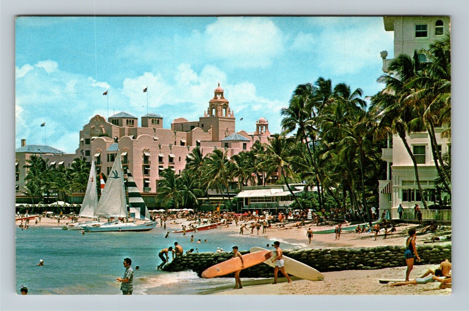 Waikiki HI-Hawaii, Waikki Beach, Hotel, People On Shore, Vintage Postcard