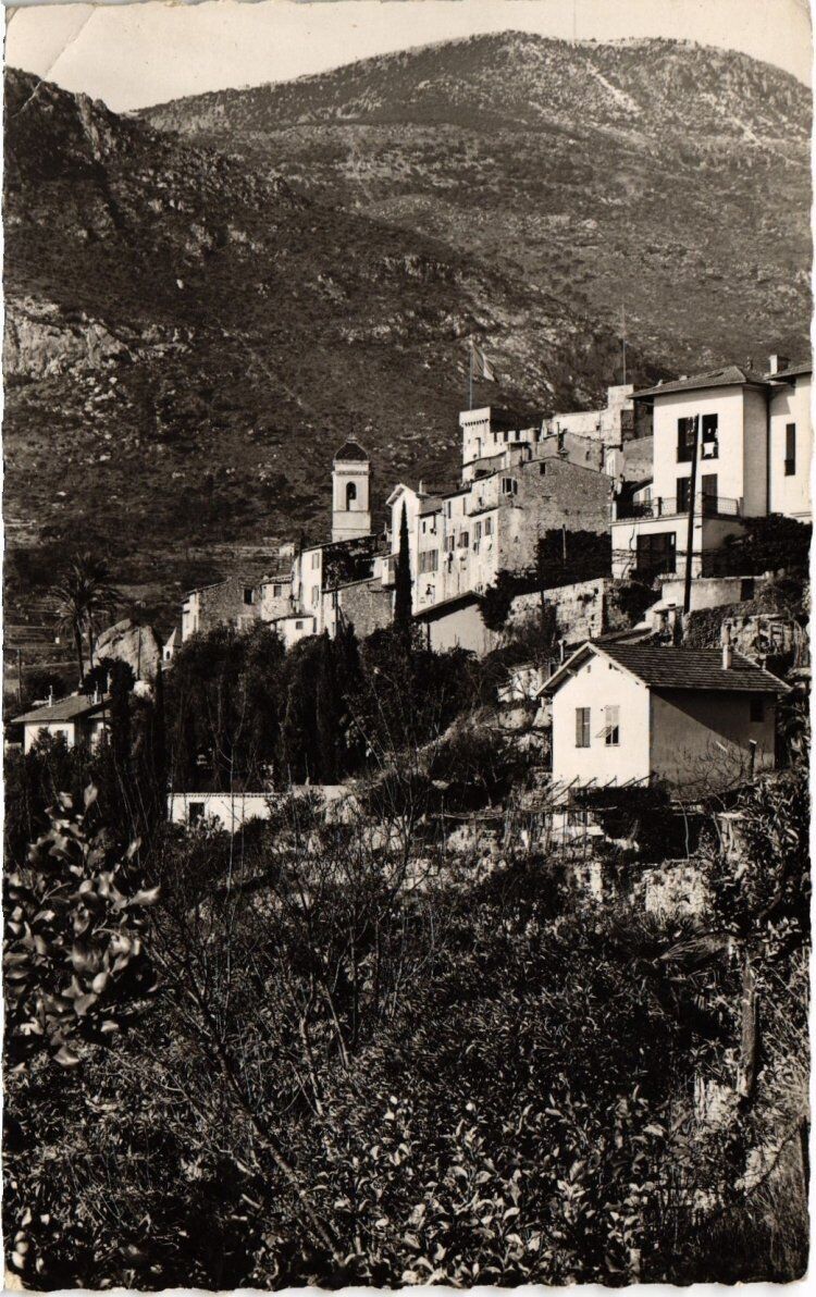 CPA Roquebrune-Village - The Village Dominated by Mount Agel (110930)