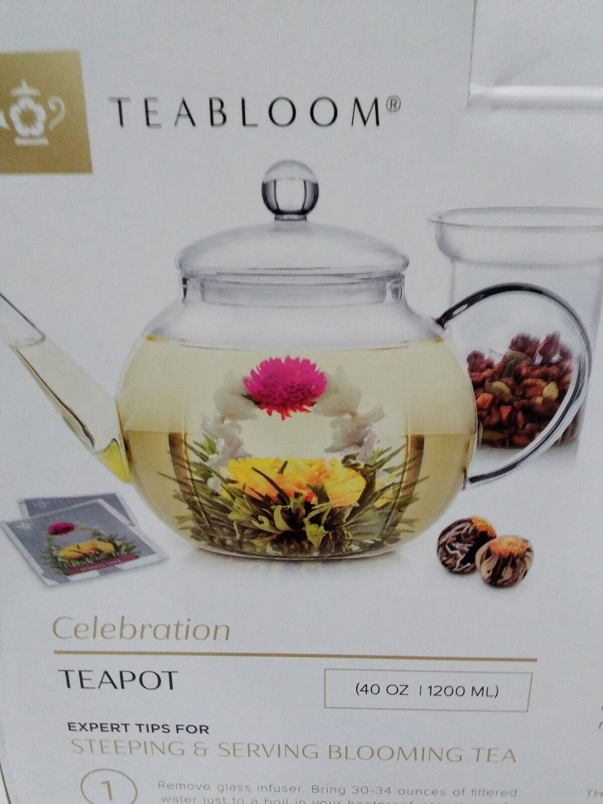 TEABLOOM TEAPOT BRAND NEW COMES WITH BASE, DIFFUSER, TWO BLOOMING TEA FLOWERS
