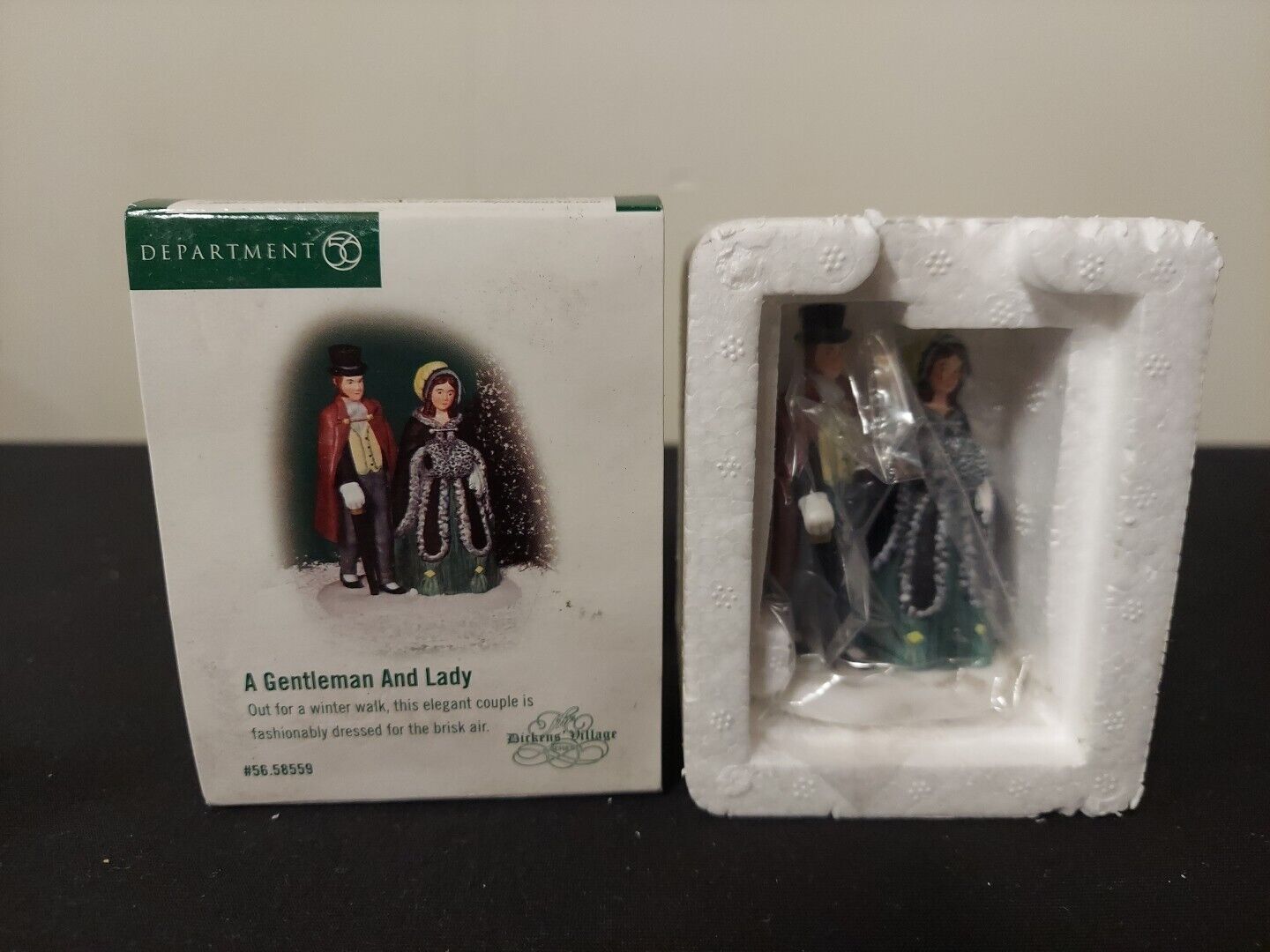 Department 56 Dicken's Village 58559 Christmas Accessory A Gentleman And Lady