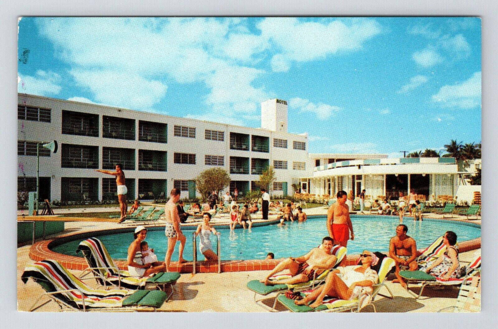 Postcard Miami Beach Florida Venetian Isle Motel People Swimming Pool View FL