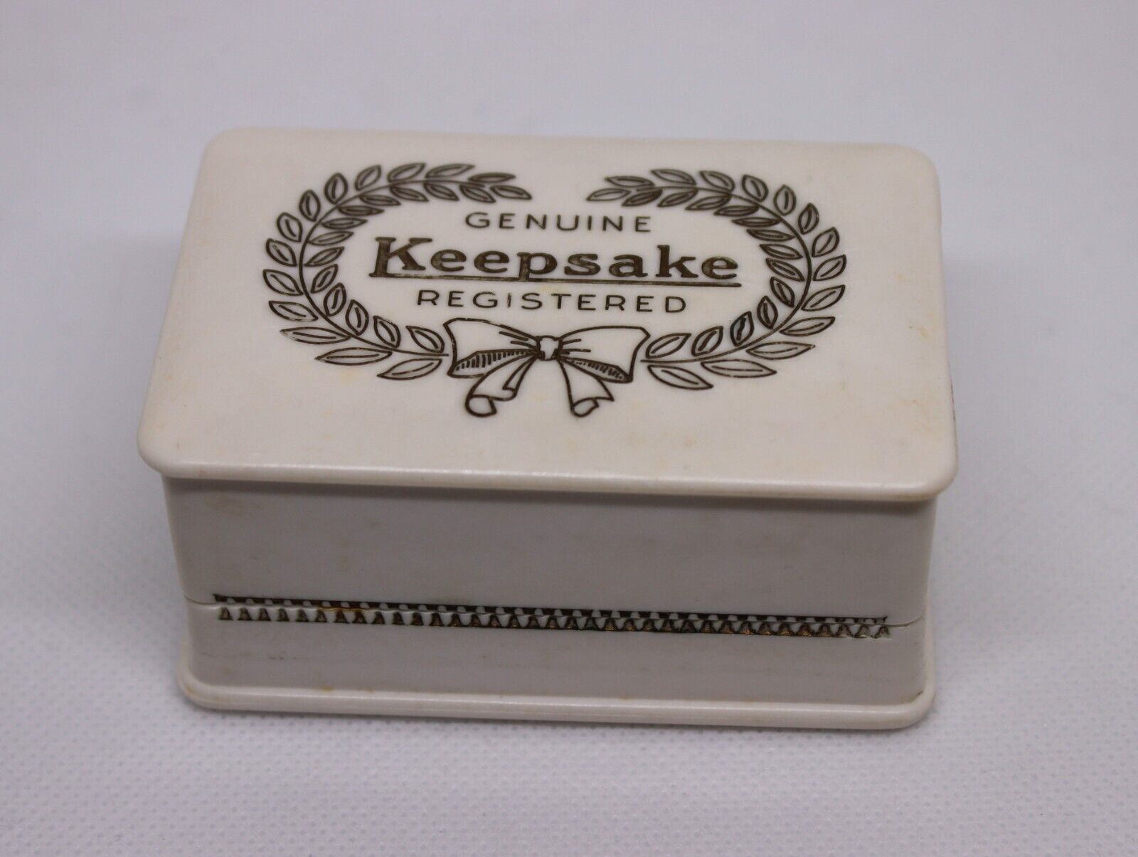 Art Deco Vintage Ivory Celluloid Jewelry Box Genuine Keepsake Registered(km)