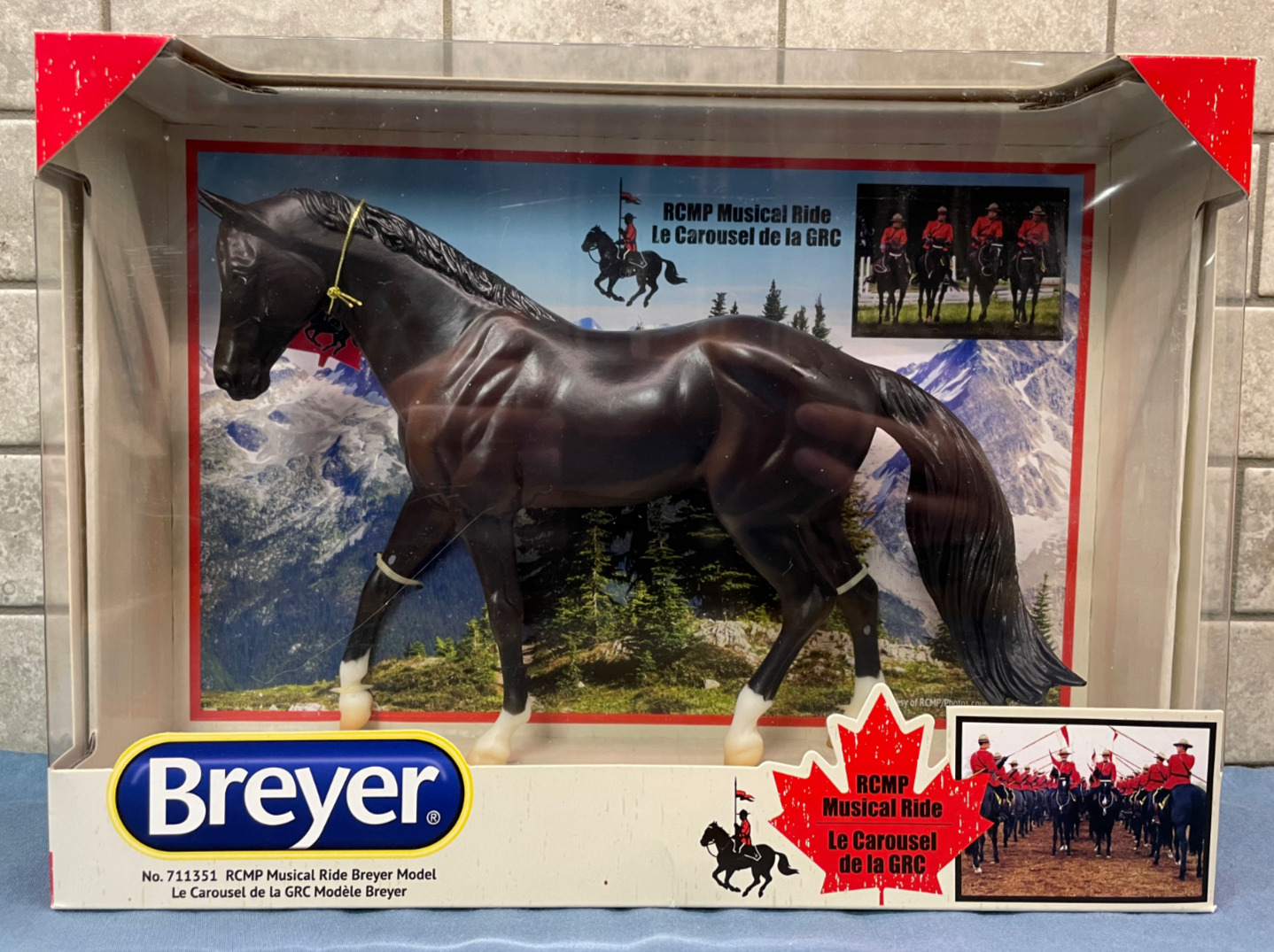 Breyer Classics 711351 * RCMP Musical Ride * 2019 BreyerFest Store Special NIB