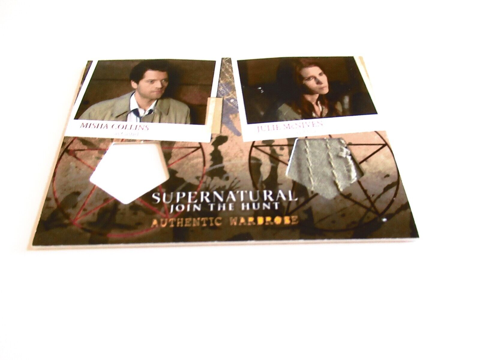 Supernatural Seasons 4-6 Dual Wardrobe Card DM2 Misha Collins & Julie McNiven