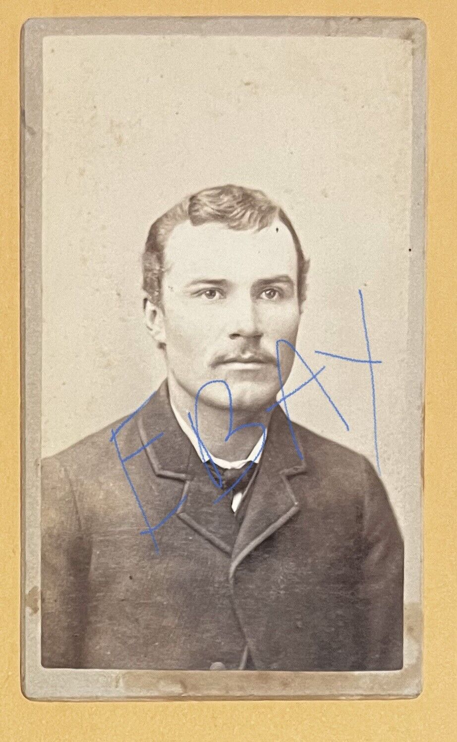 Vintage 1800s CDV Photo Man Mustache -SIOUX FALLS, (South) DAKOTA